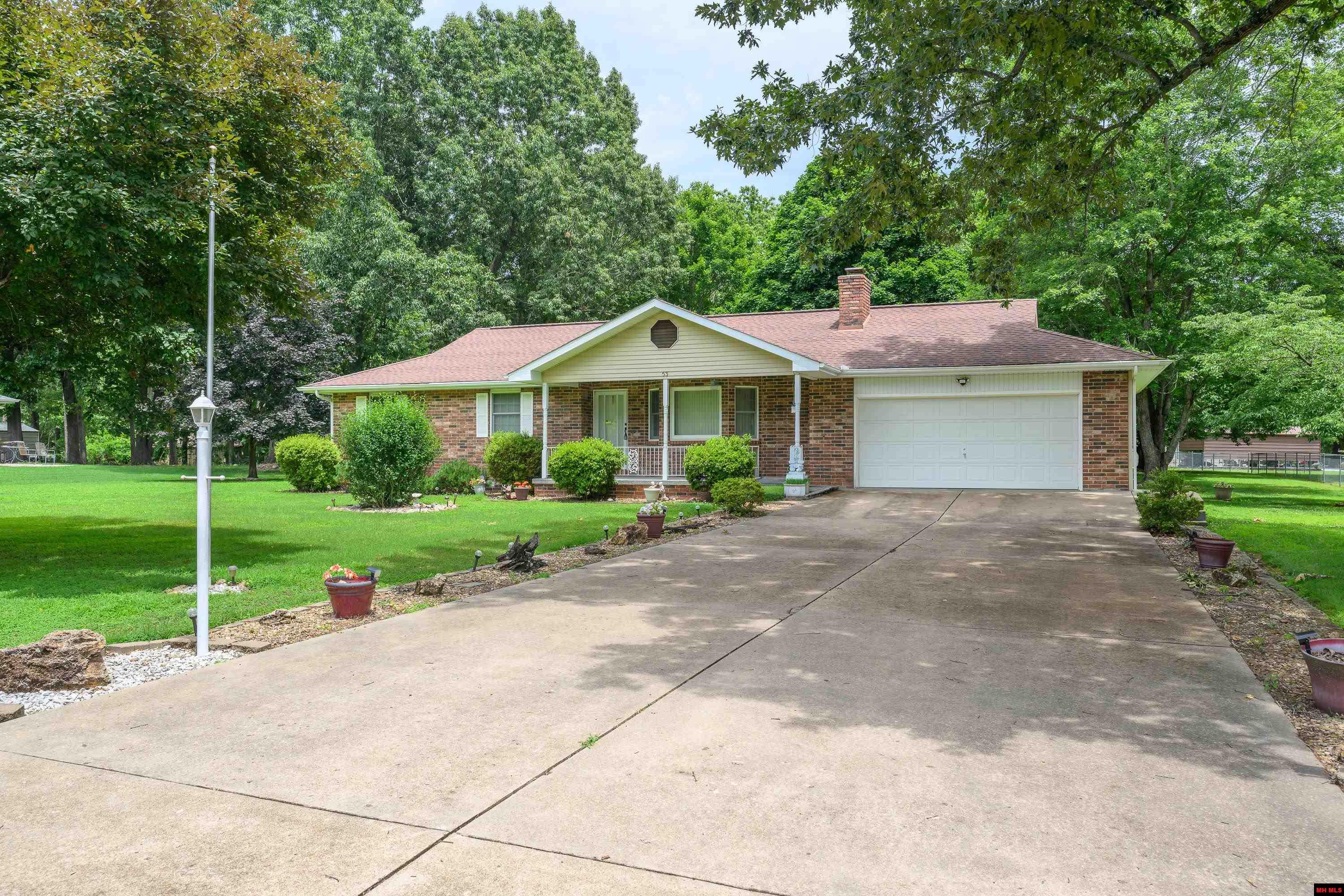 53 CHERRY BLOSSOM DRIVE Mountain Home, AR