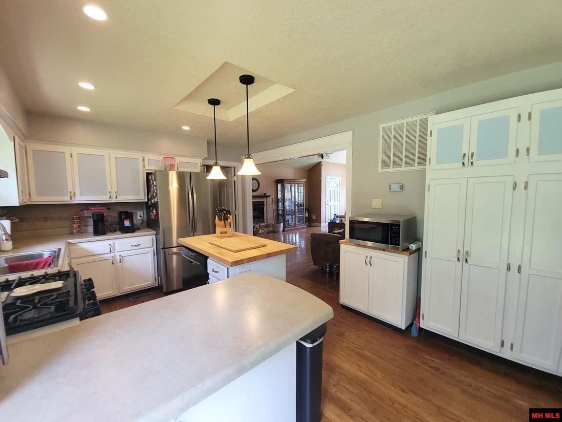 1345 SYCAMORE SPRINGS ROAD Mountain Home, AR