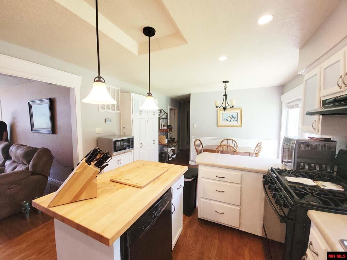 1345 SYCAMORE SPRINGS ROAD Mountain Home, AR
