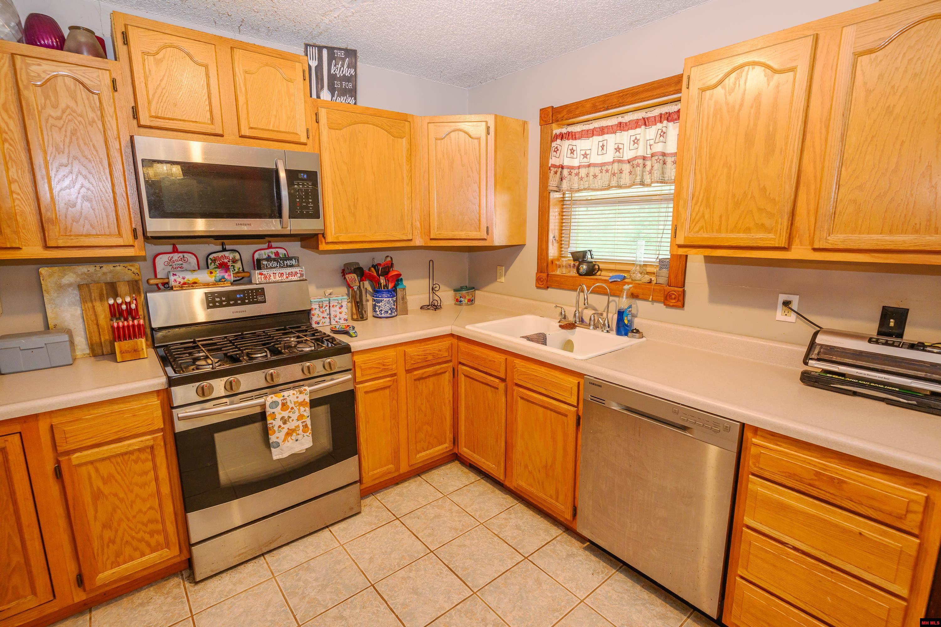 226 DEER PARK LOOP Mountain Home, AR