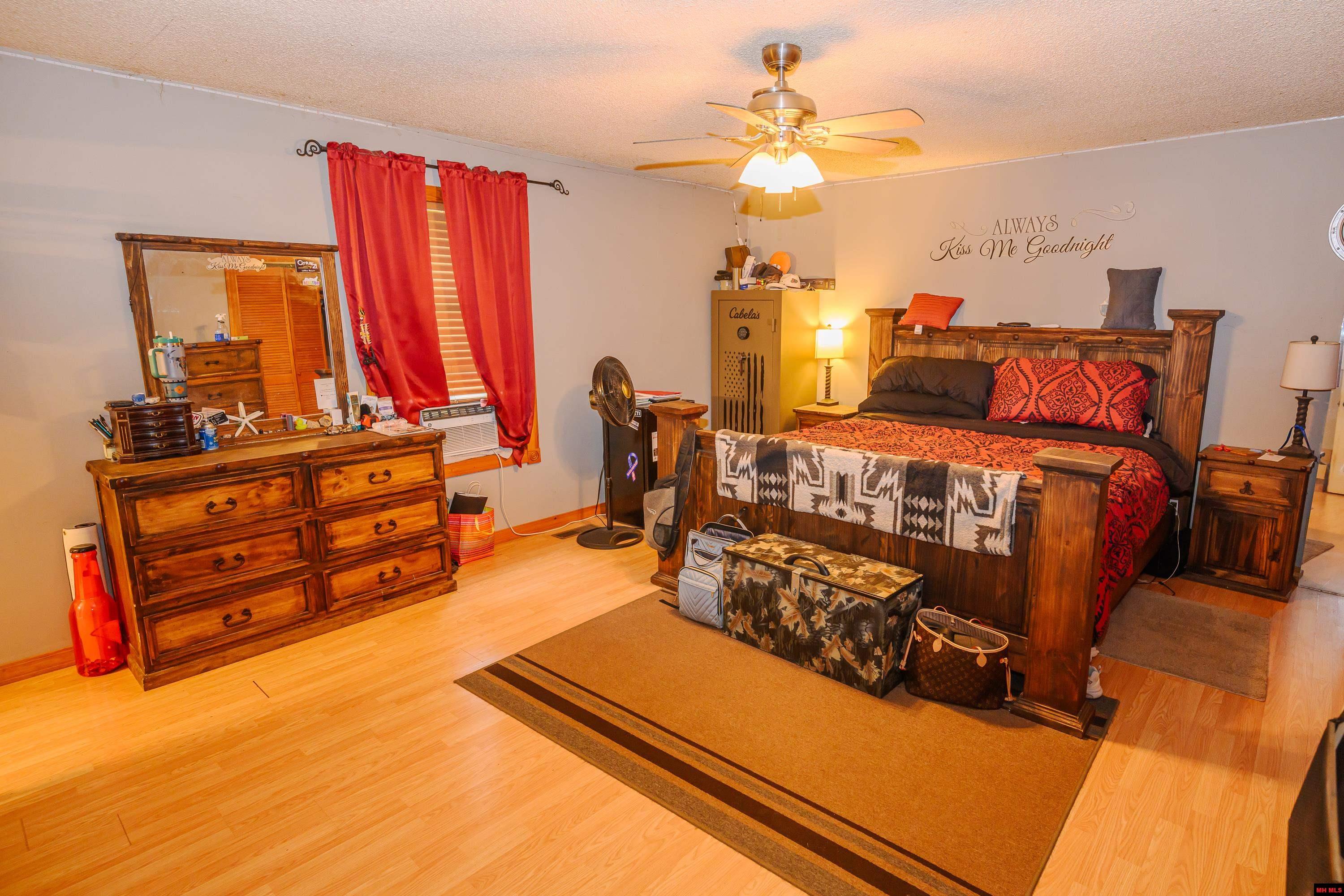 226 DEER PARK LOOP Mountain Home, AR