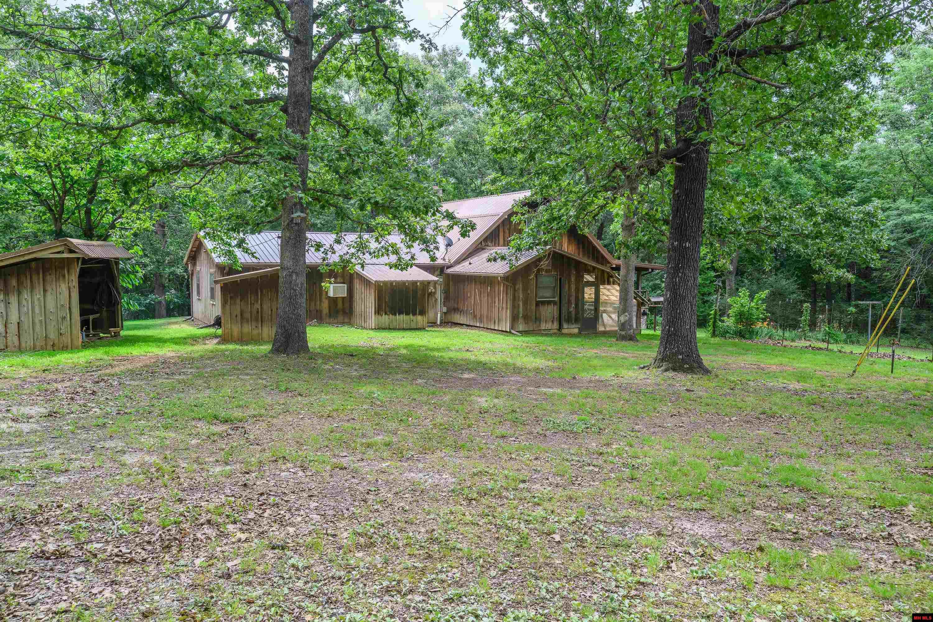 4409 Pleasant Valley Road