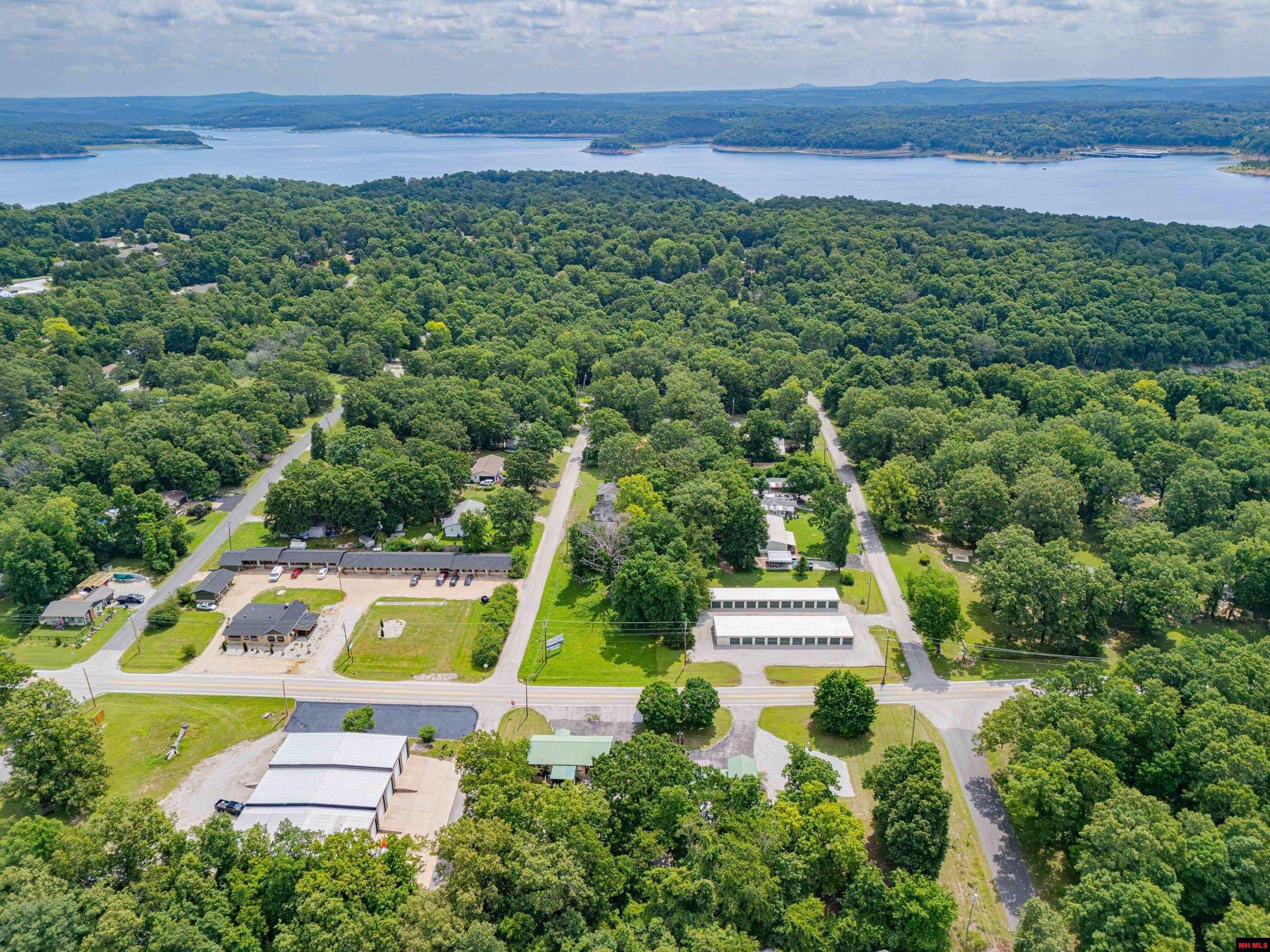 1203 BULL SHOALS DAM BOULEVARD Bull Shoals, AR