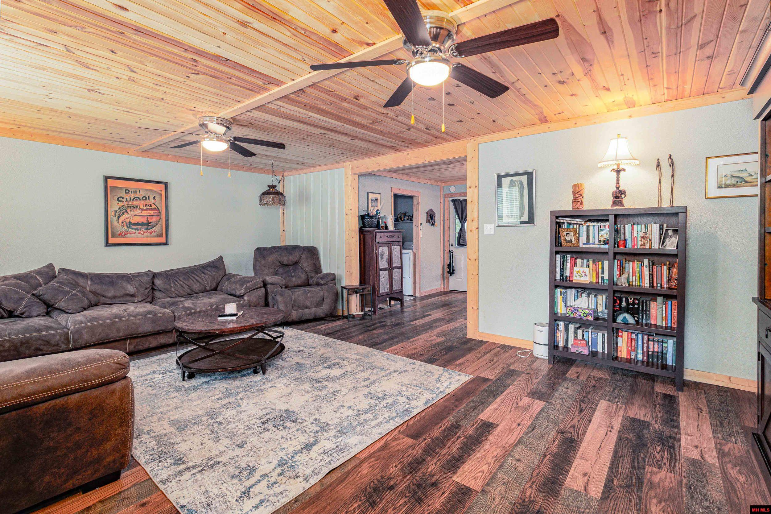 1203 BULL SHOALS DAM BOULEVARD Bull Shoals, AR