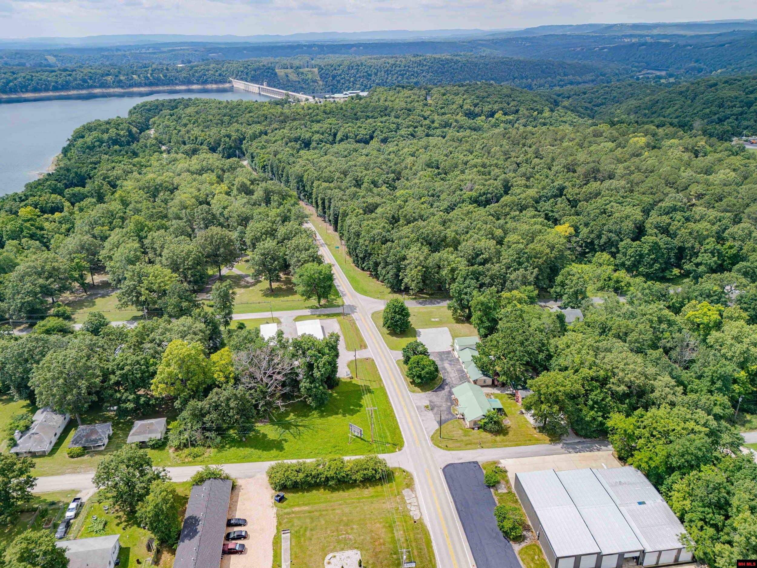 1203 BULL SHOALS DAM BOULEVARD Bull Shoals, AR