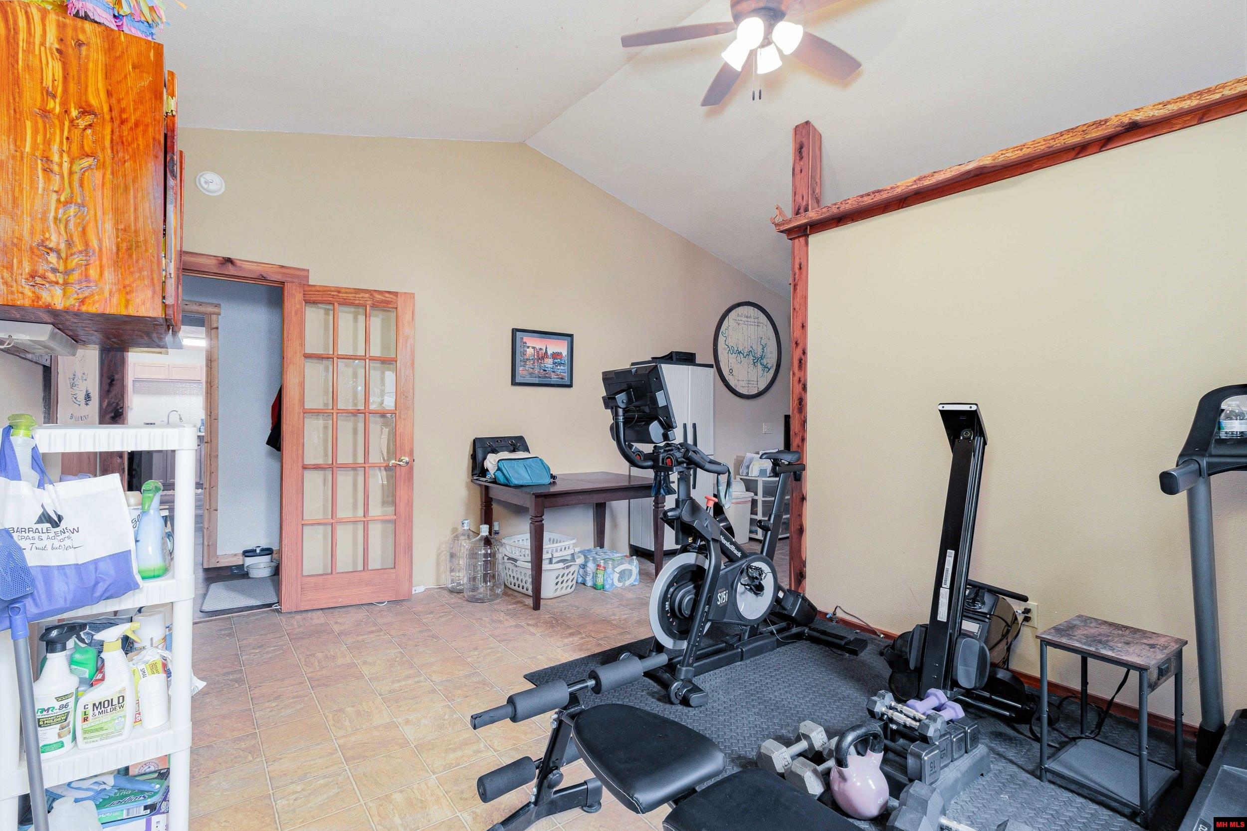 1203 BULL SHOALS DAM BOULEVARD Bull Shoals, AR