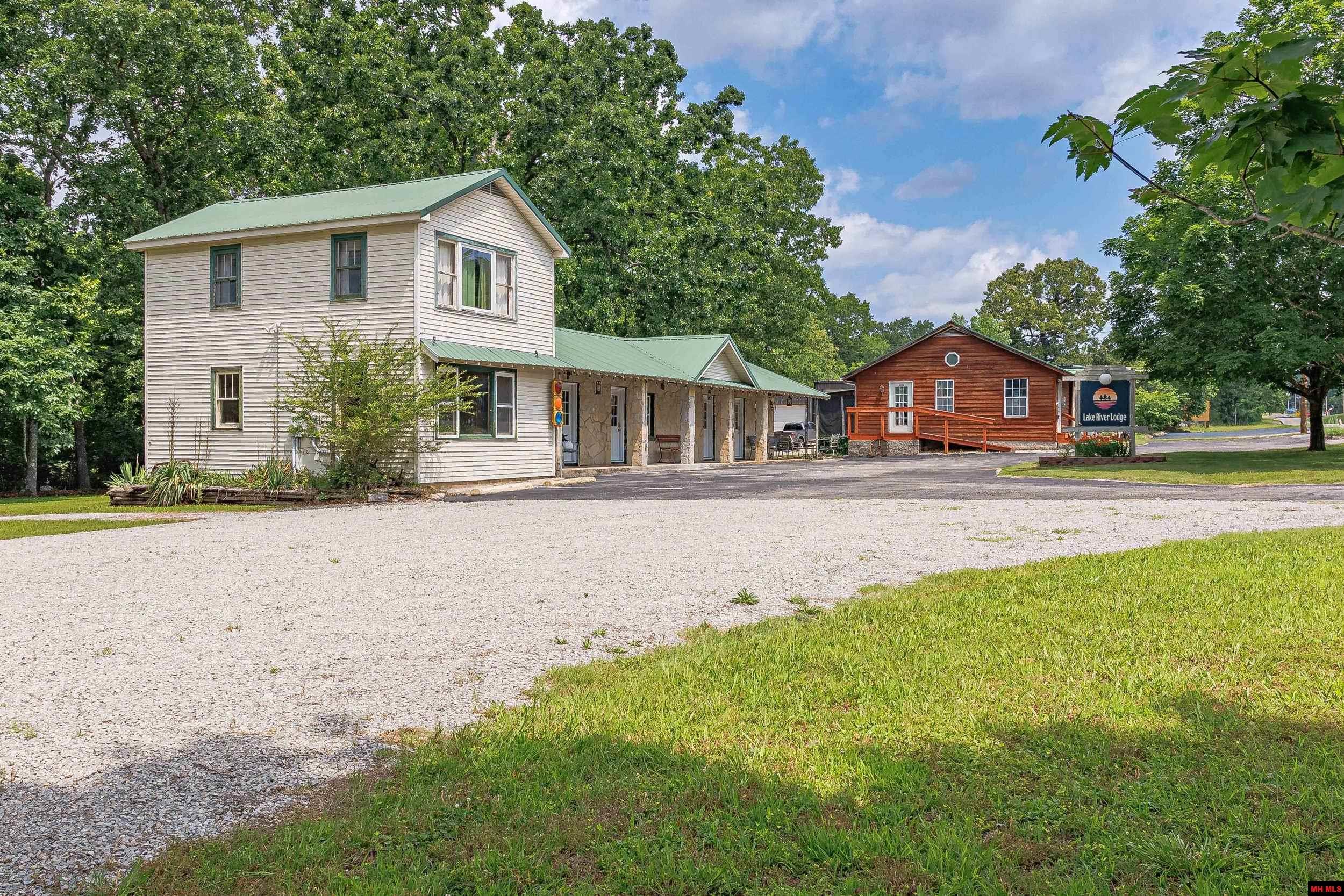 1203 BULL SHOALS DAM BOULEVARD Bull Shoals, AR