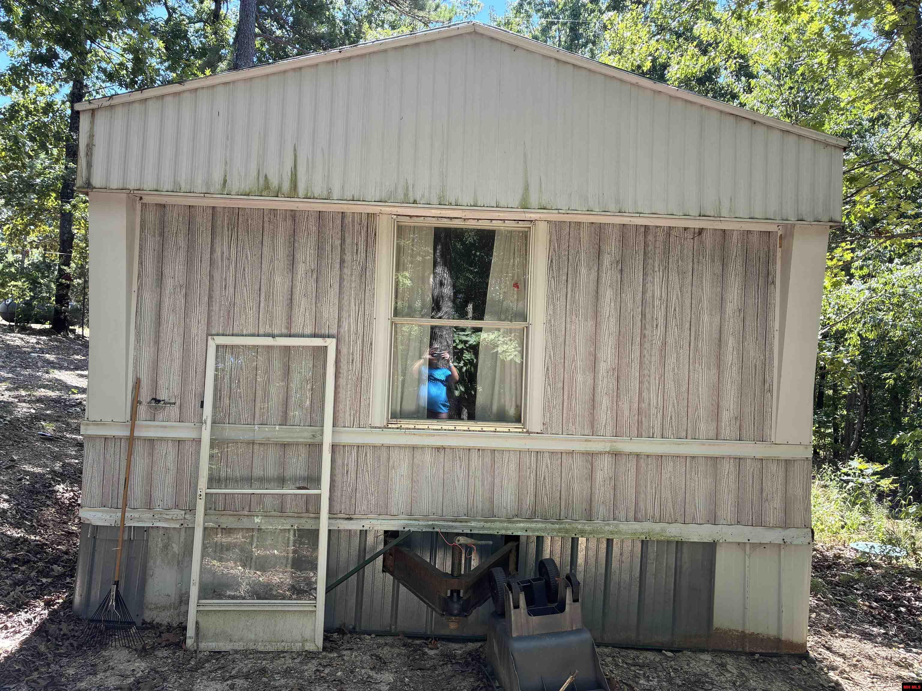 2662 MC 8050 Yellville, AR