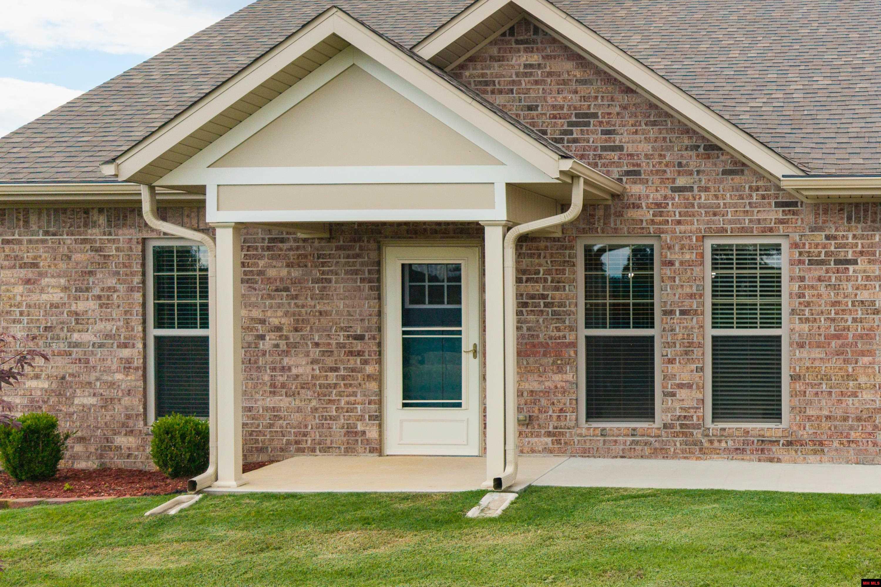 1118 E 16TH STREET Mountain Home, AR