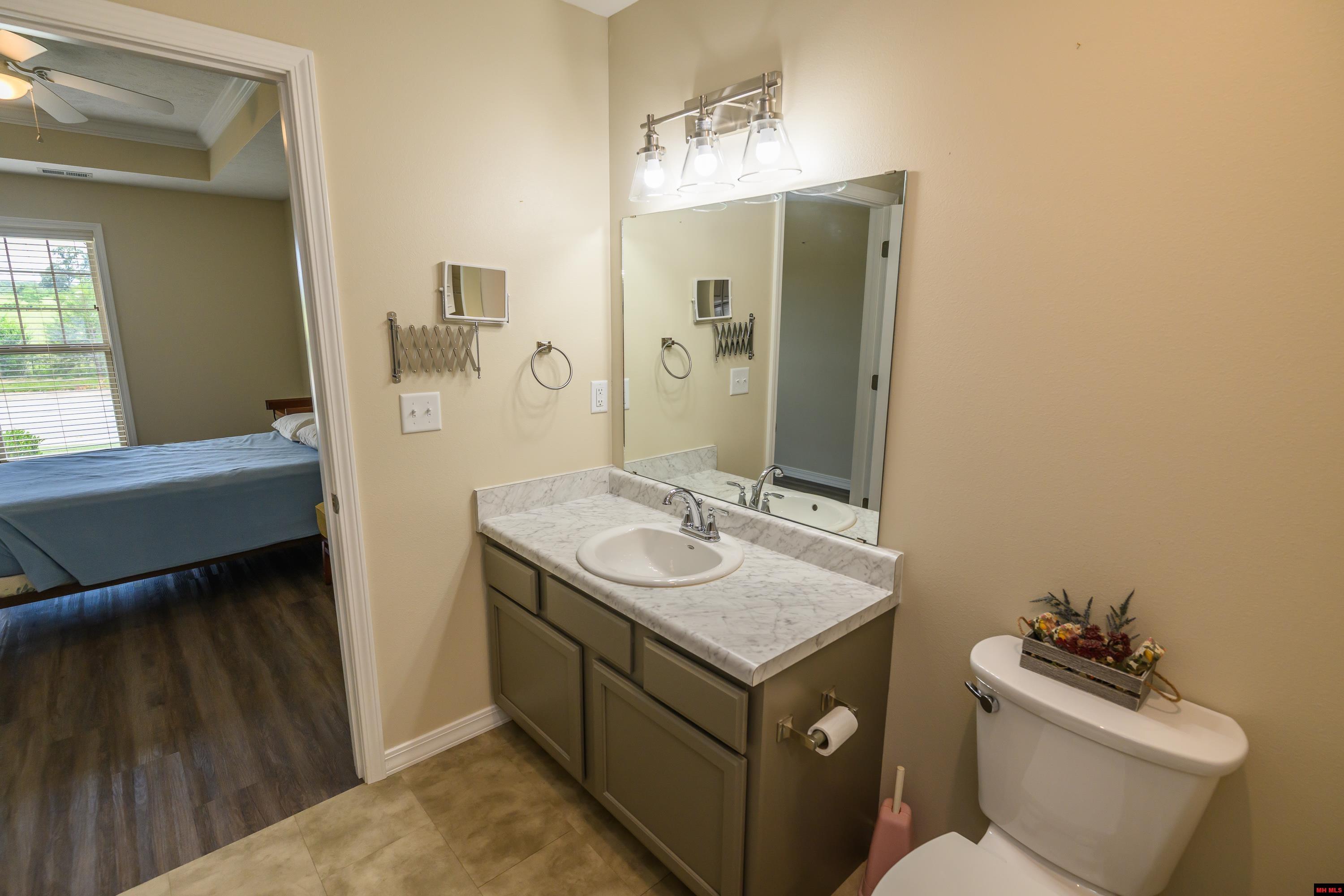 1118 E 16TH STREET Mountain Home, AR