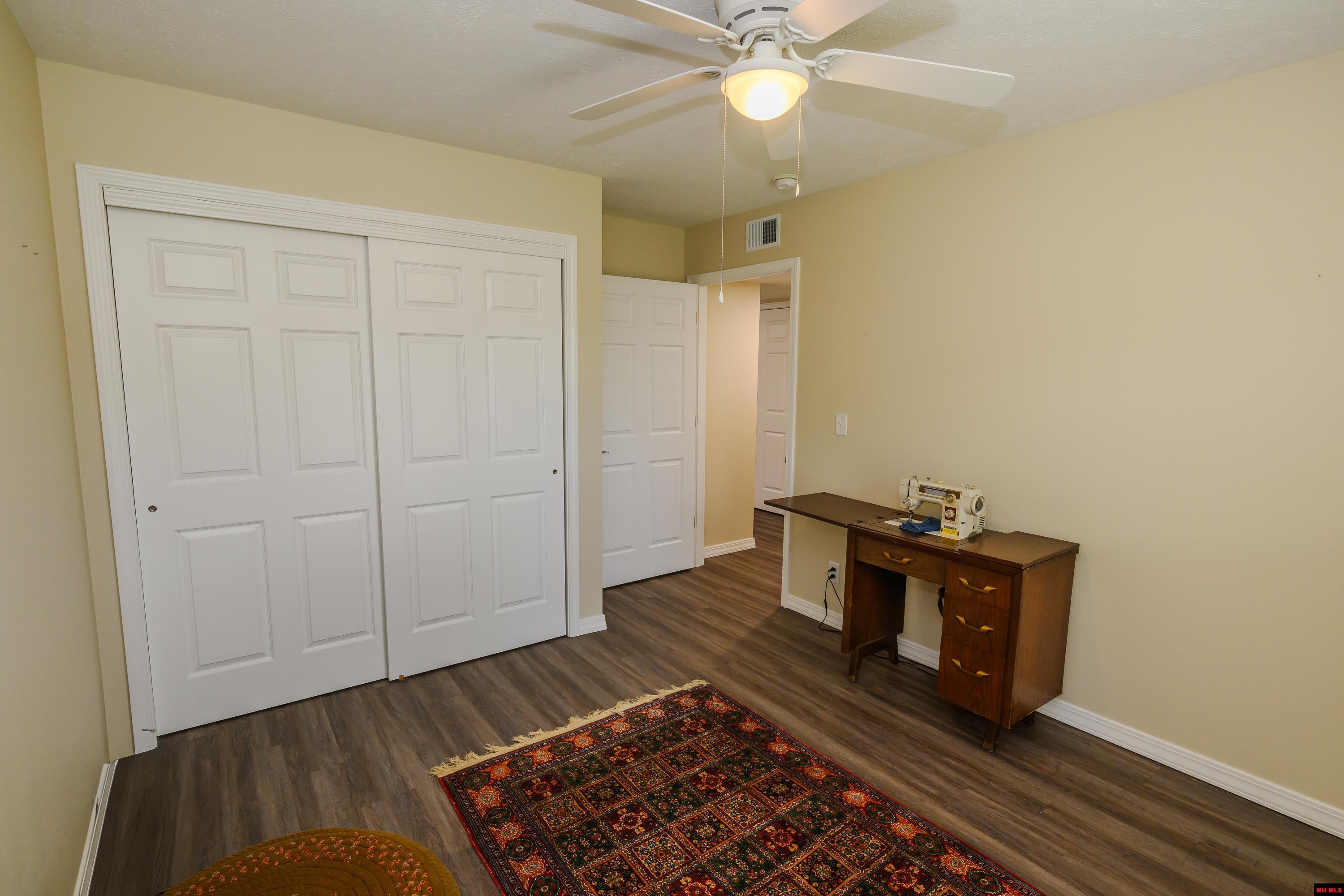 1118 E 16TH STREET Mountain Home, AR