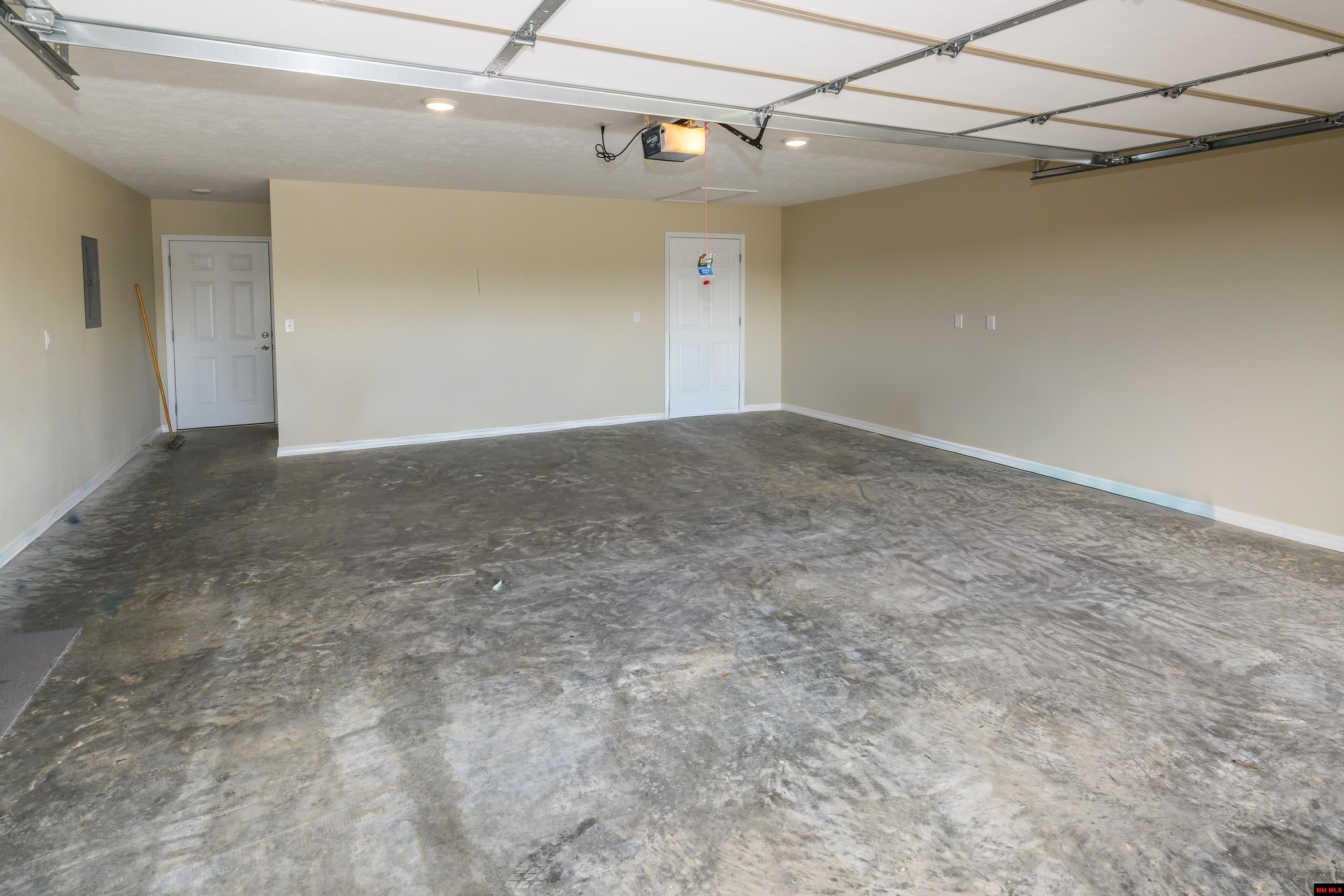 1118 E 16TH STREET Mountain Home, AR