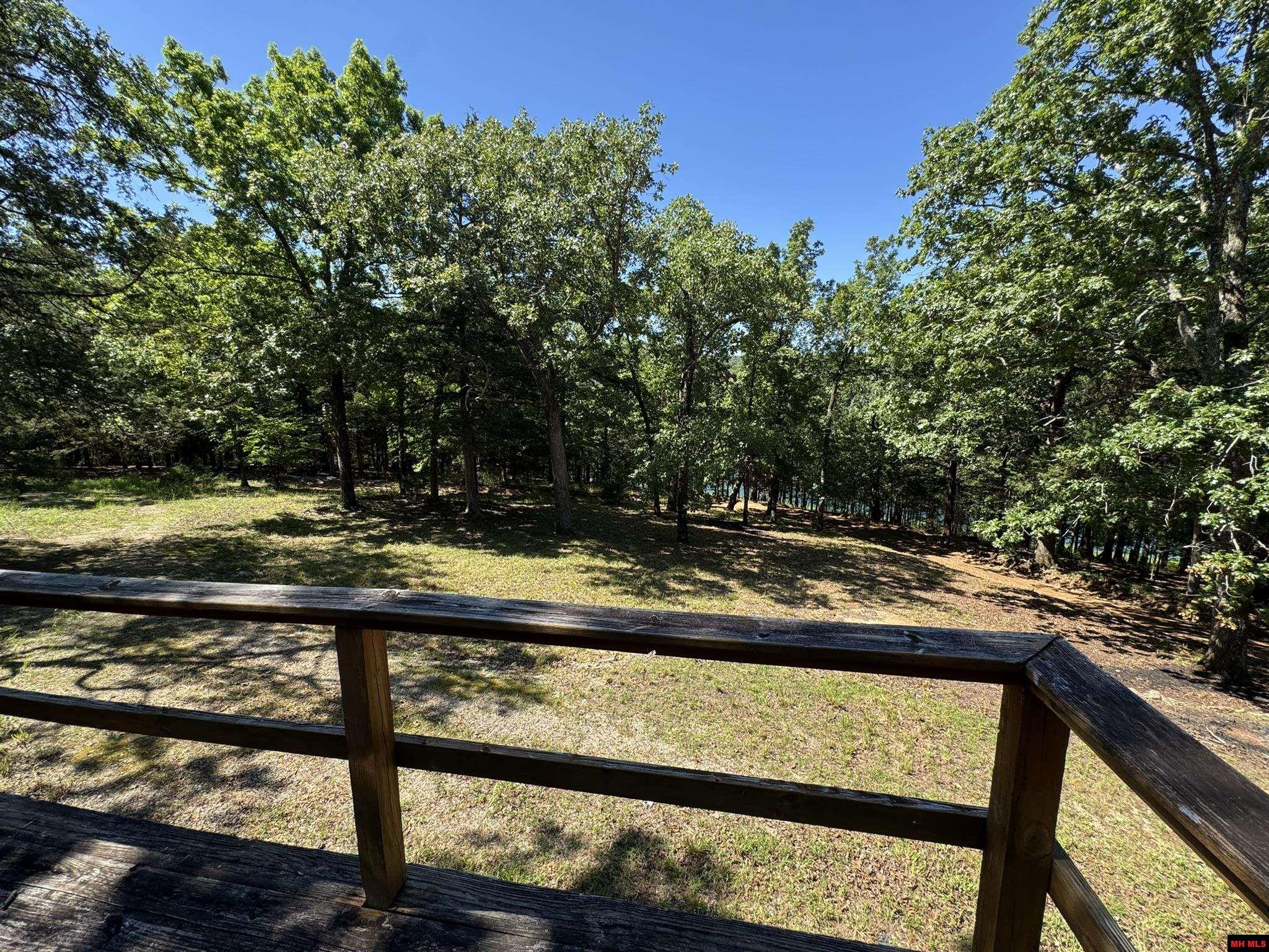 200 MC 129 Oakland, AR