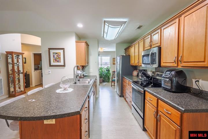 15 TURNBERRY COURT Mountain Home, AR