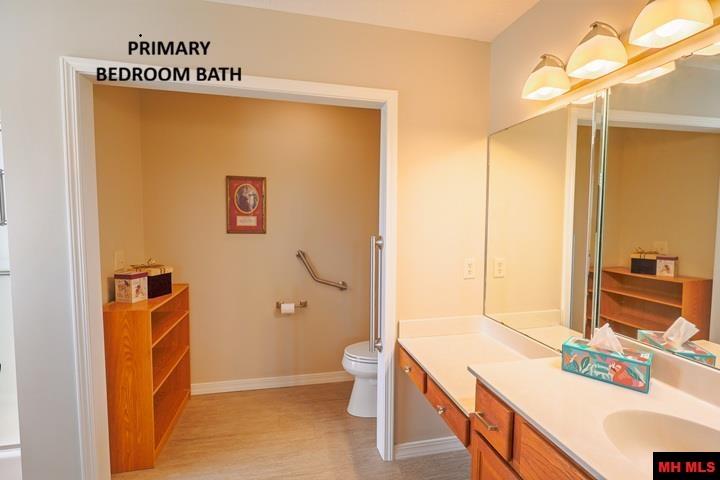 15 TURNBERRY COURT Mountain Home, AR