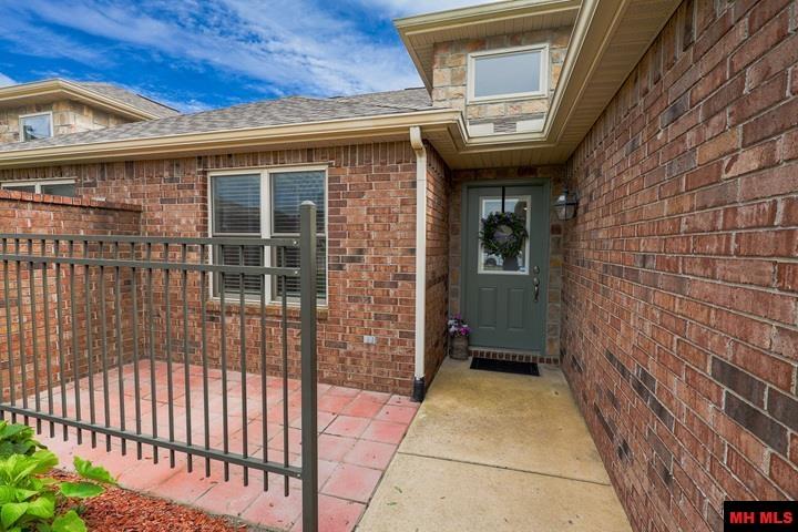15 TURNBERRY COURT Mountain Home, AR