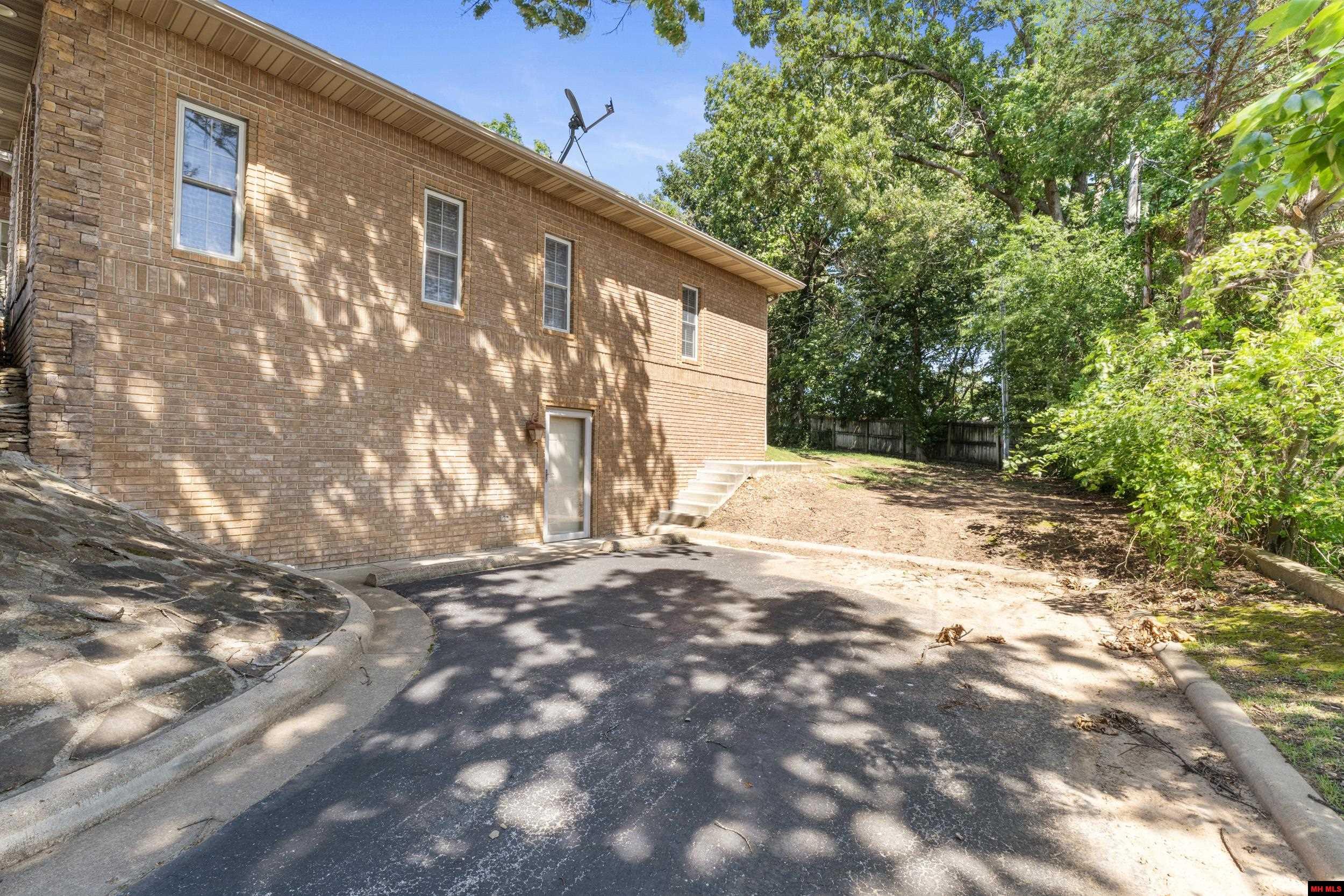 846 HWY 62 EAST Mountain Home, AR