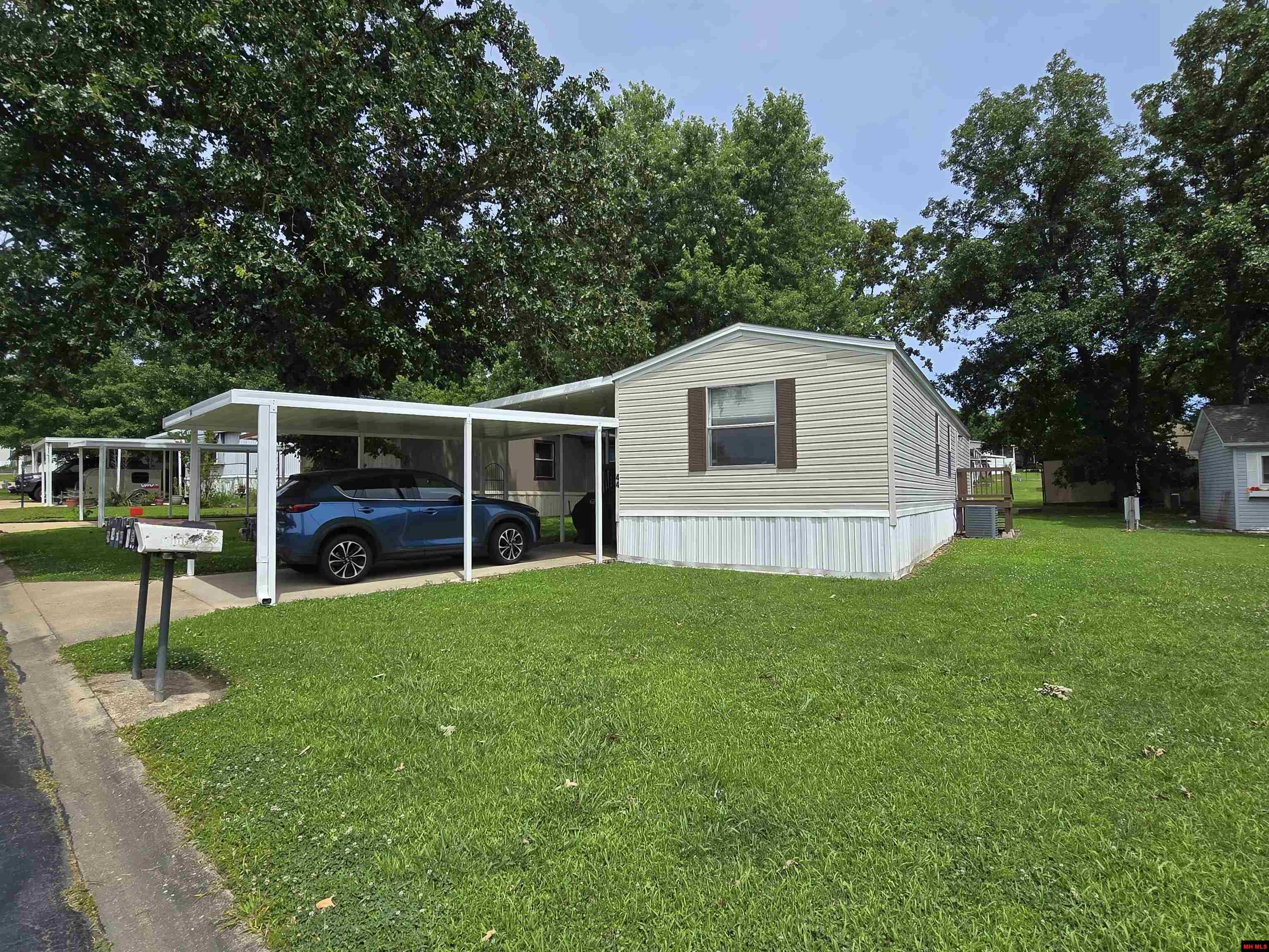 44 FLECK DRIVE Mountain Home, AR