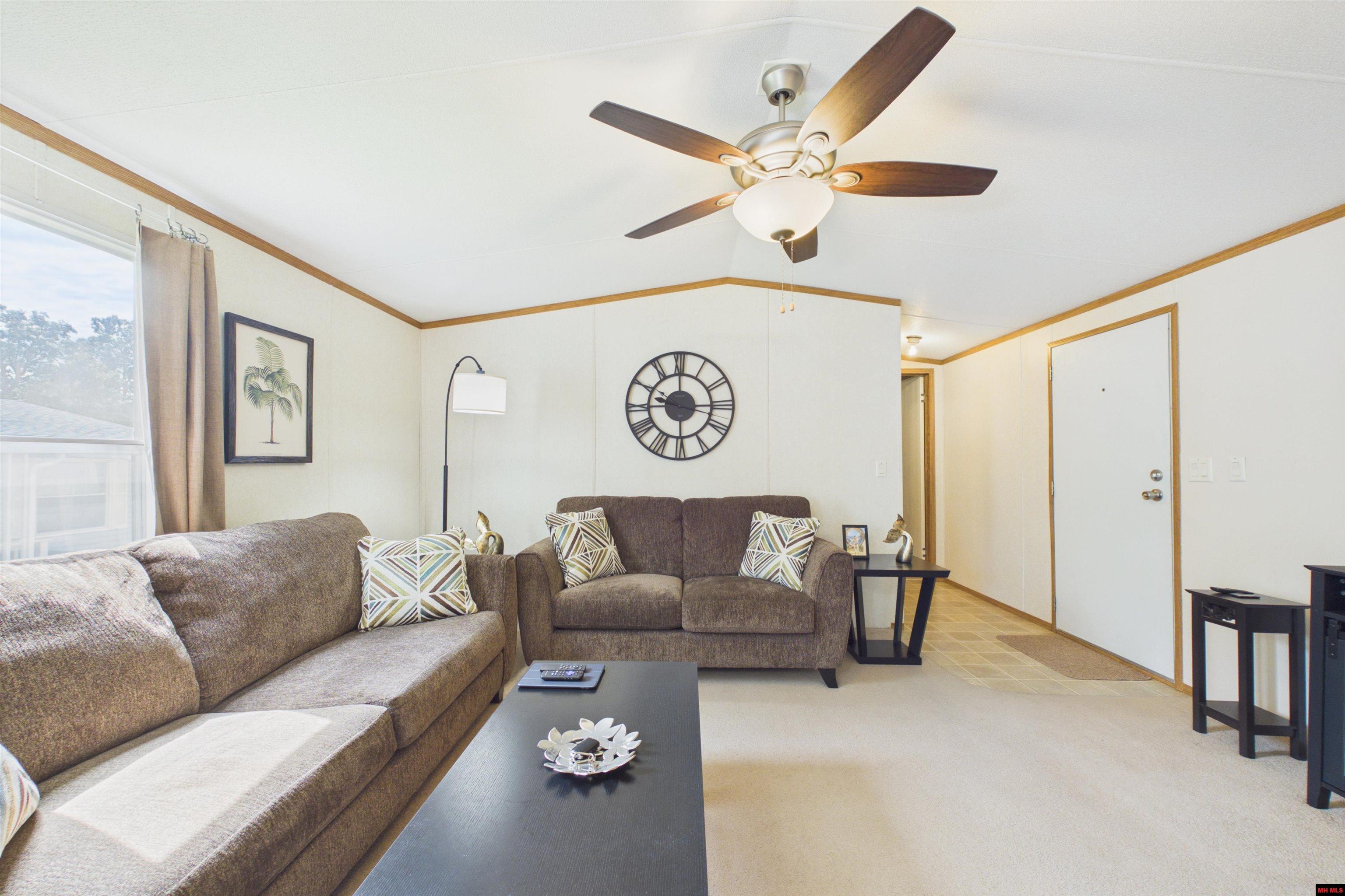 44 FLECK DRIVE Mountain Home, AR