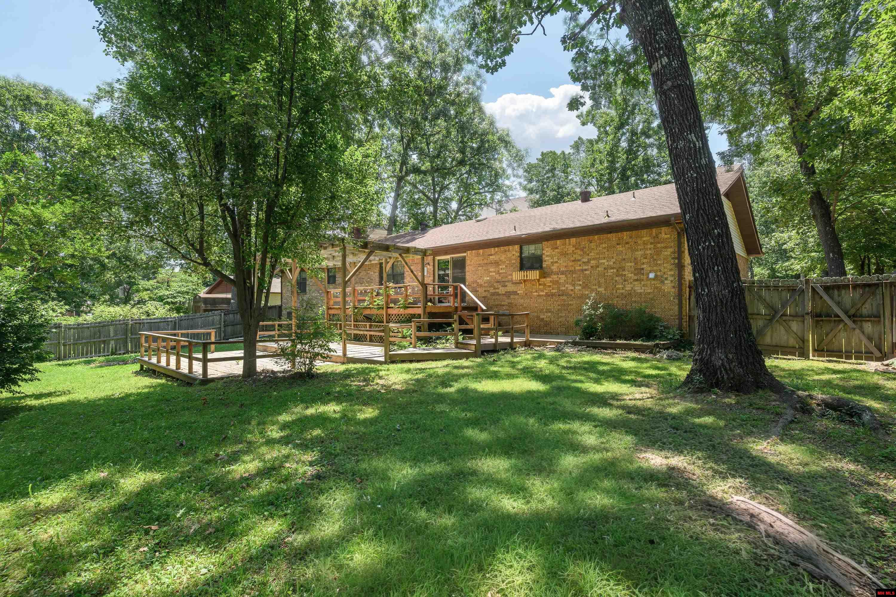 809 COLUMBIA AVENUE Mountain Home, AR