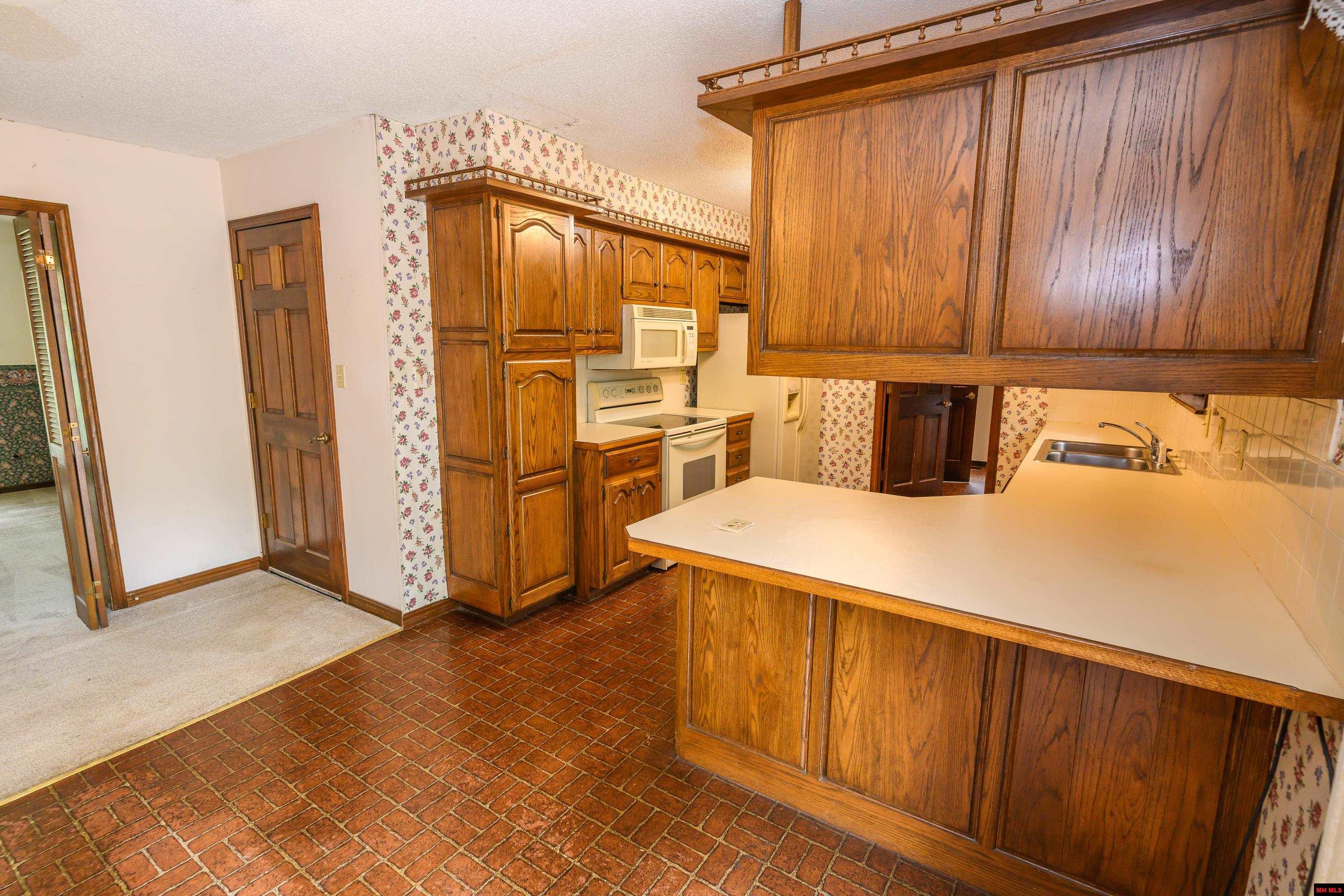 809 COLUMBIA AVENUE Mountain Home, AR