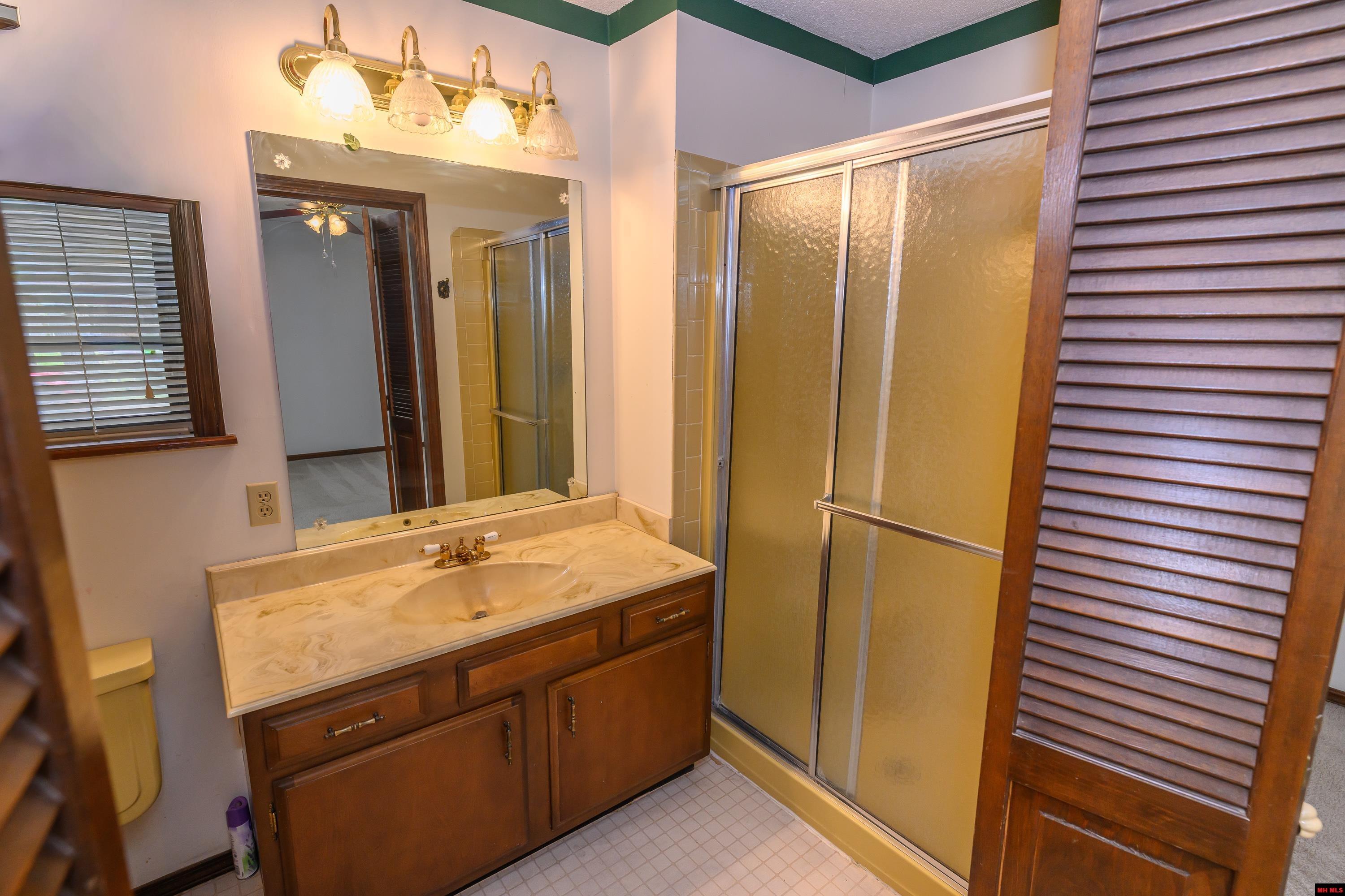 809 COLUMBIA AVENUE Mountain Home, AR