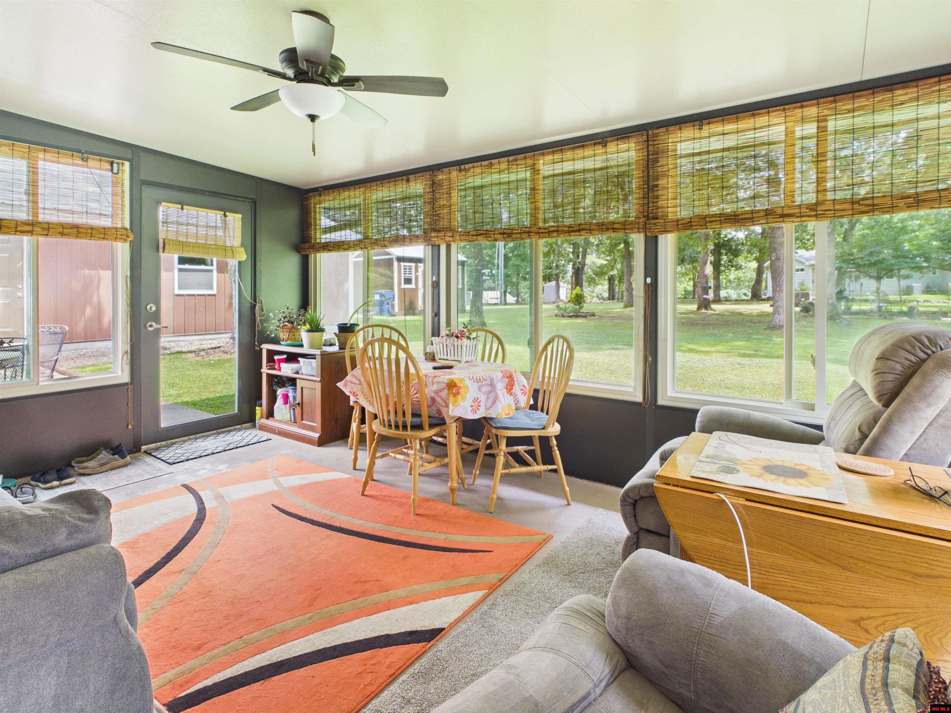 255 Fawn Road