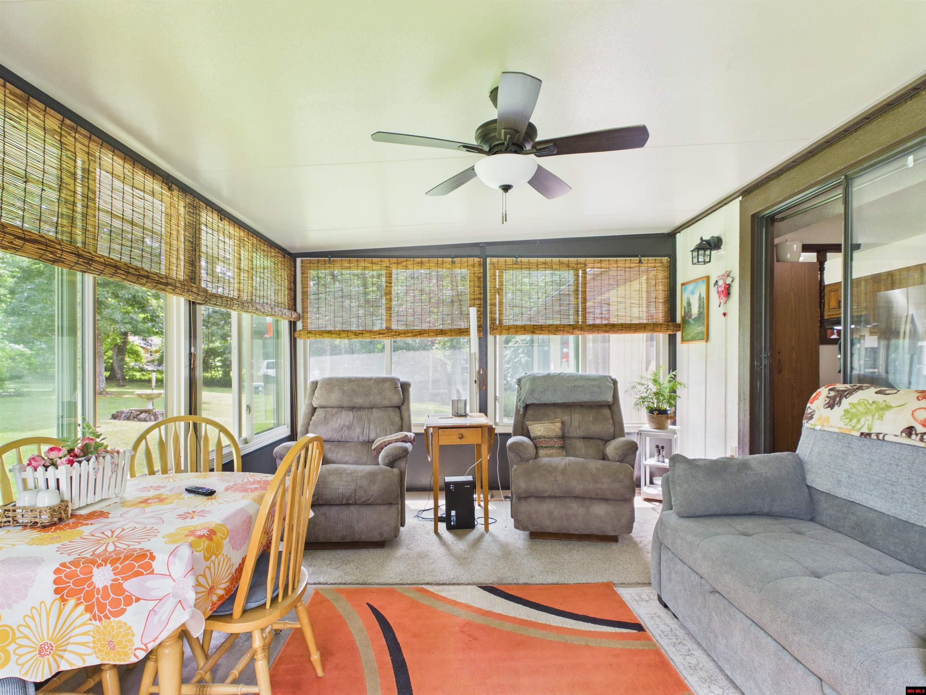 255 Fawn Road