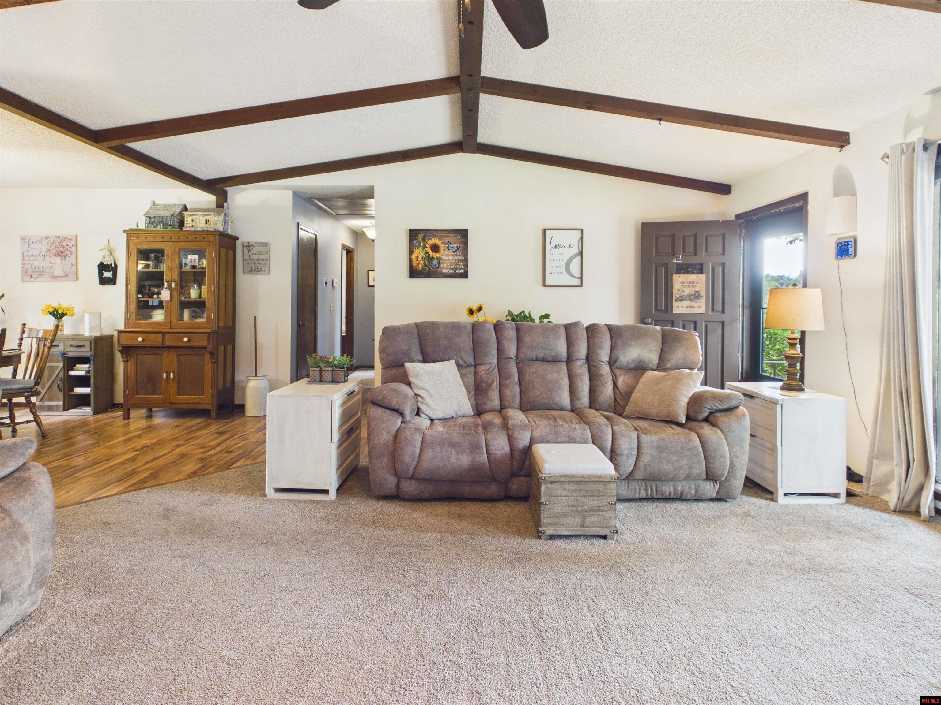 255 Fawn Road