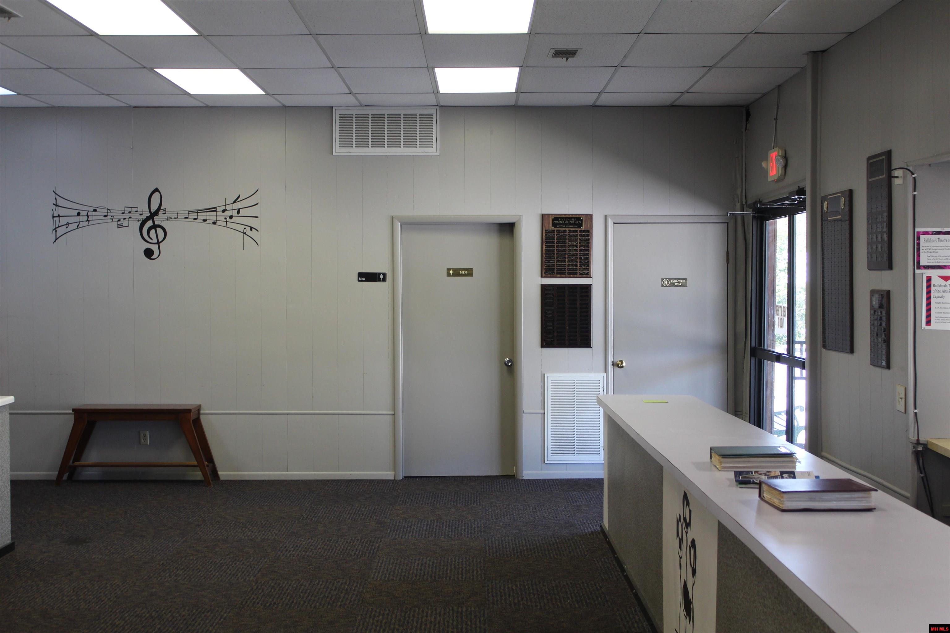 1015 CENTRAL BOULEVARD Bull Shoals, AR