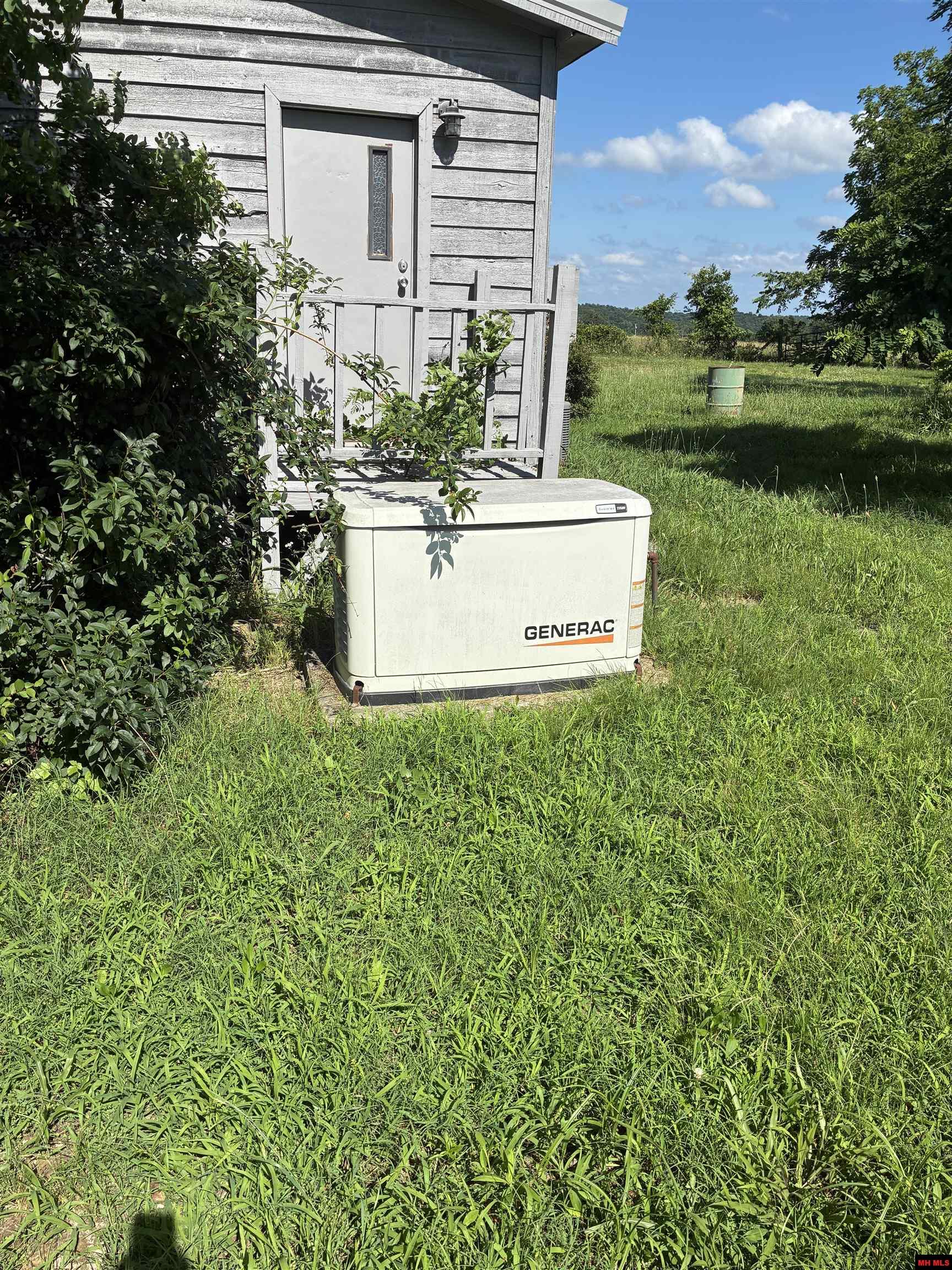 11099 HWY 14 Big Flat, AR