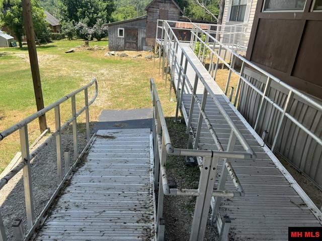 31 ROCKY PILE LANE Yellville, AR