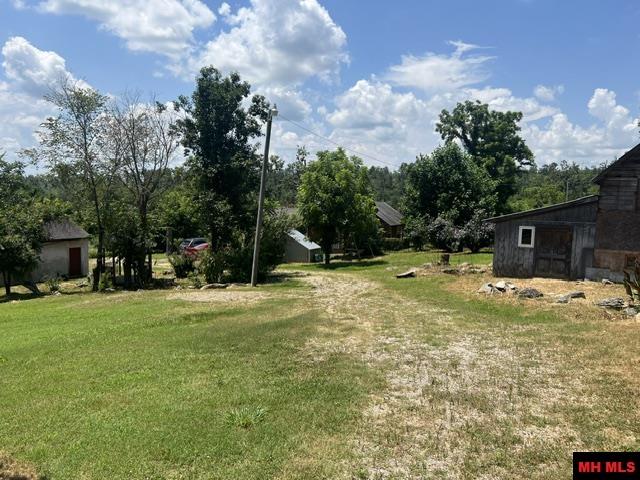 31 ROCKY PILE LANE Yellville, AR