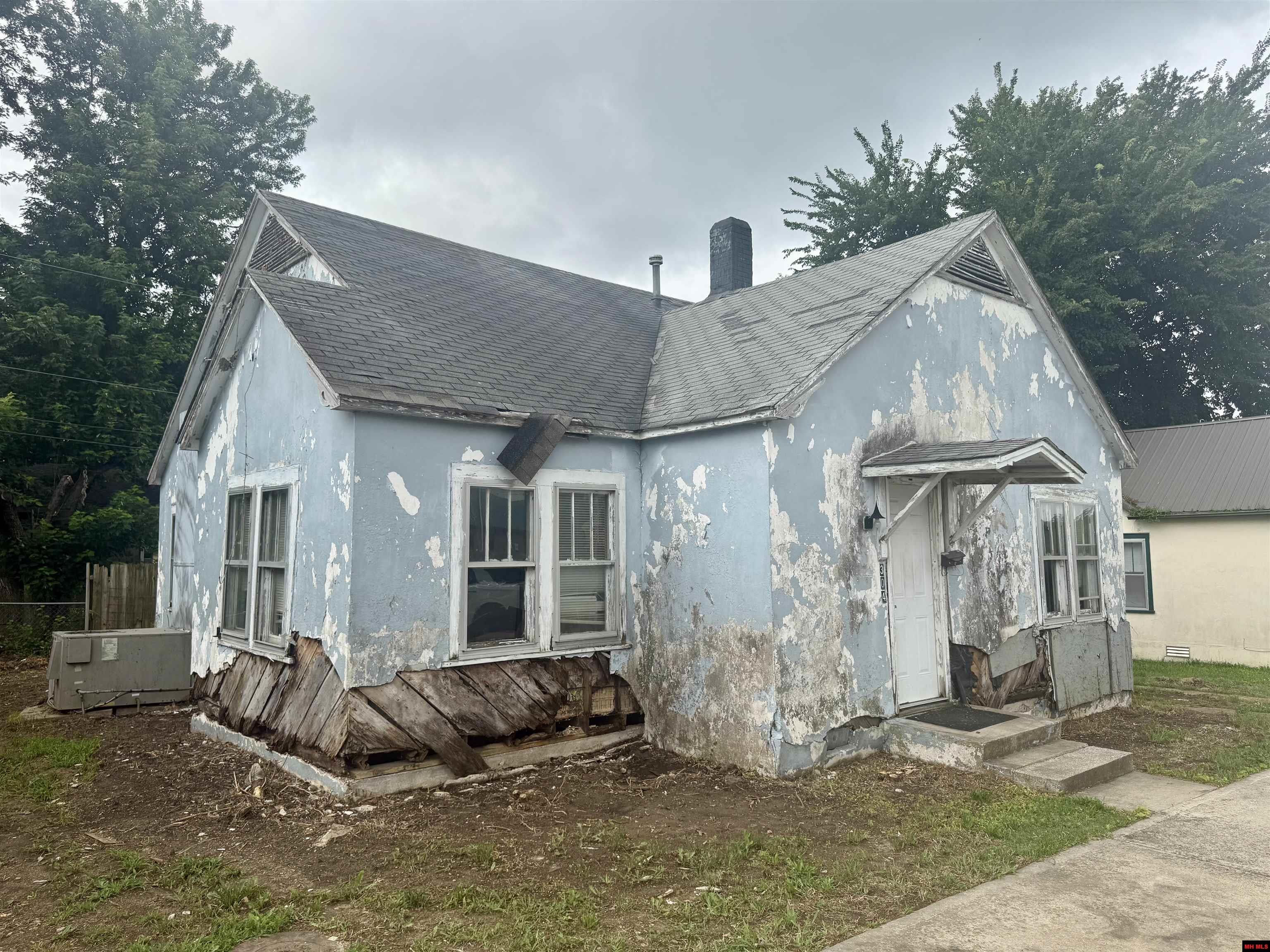 304 W 1ST STREET Mountain Home, AR