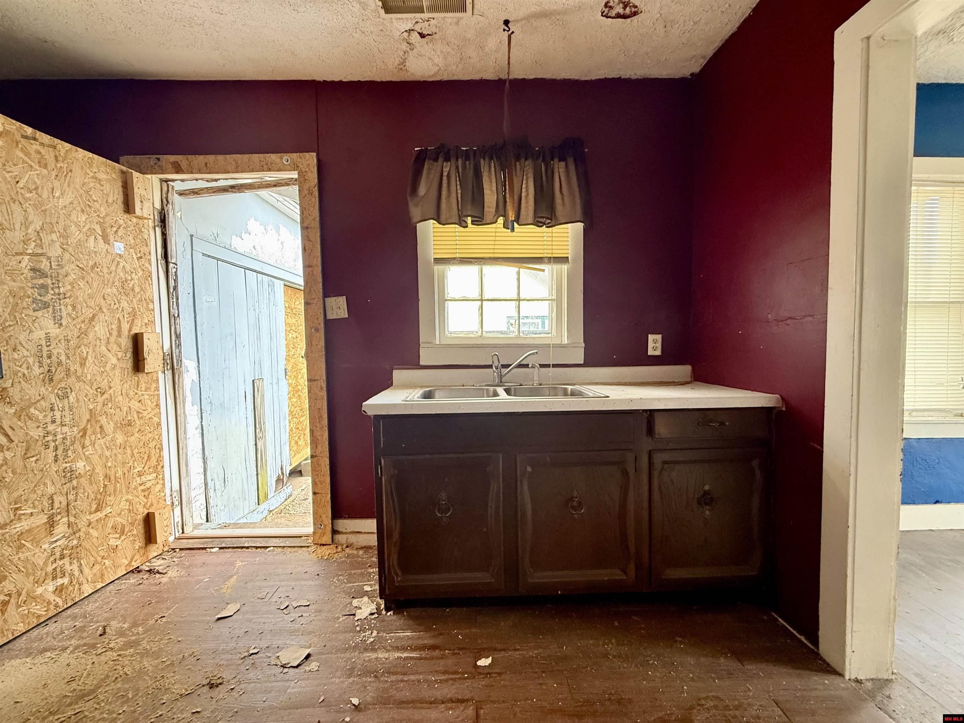 304 W 1ST STREET Mountain Home, AR