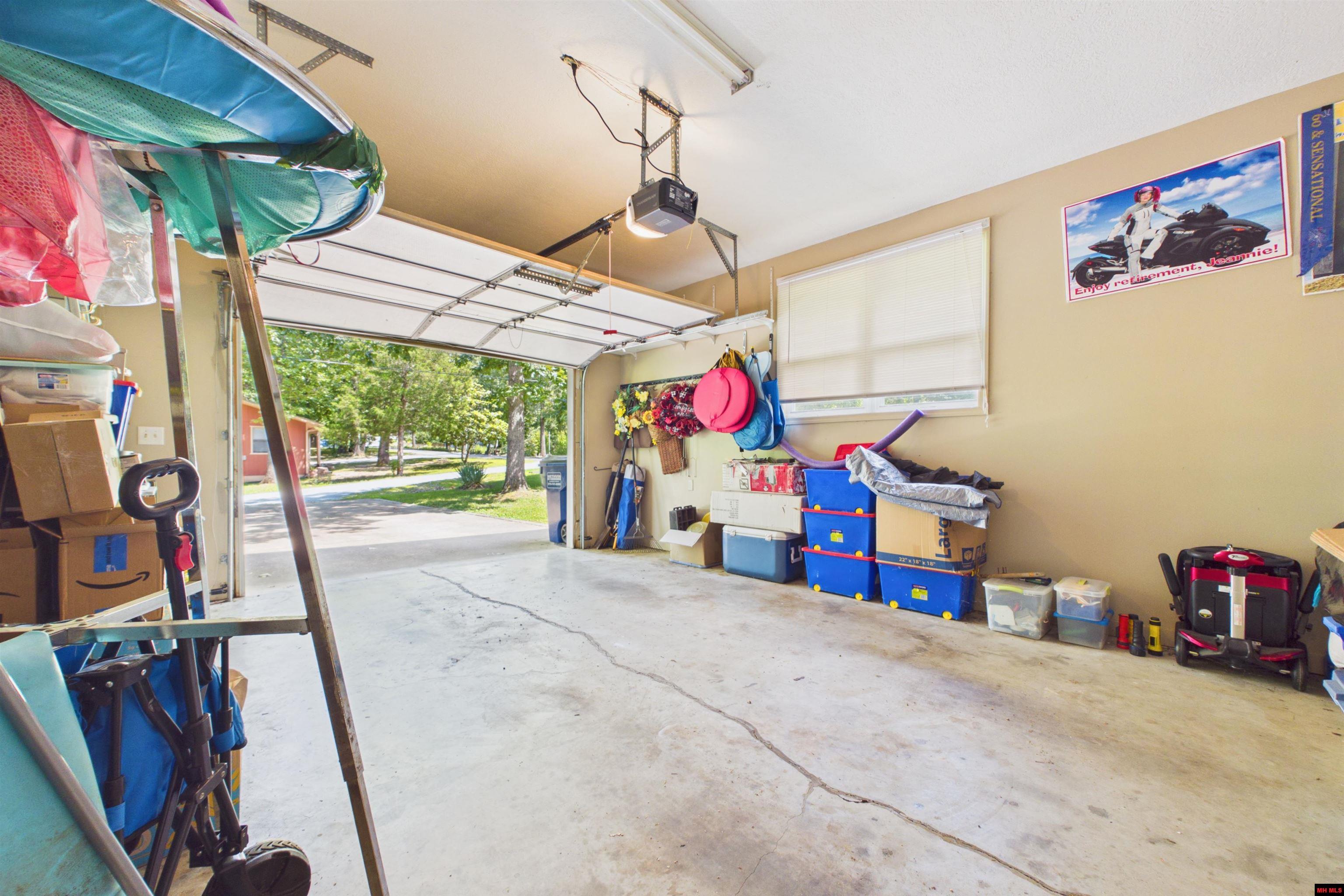 261 Lake Park Loop