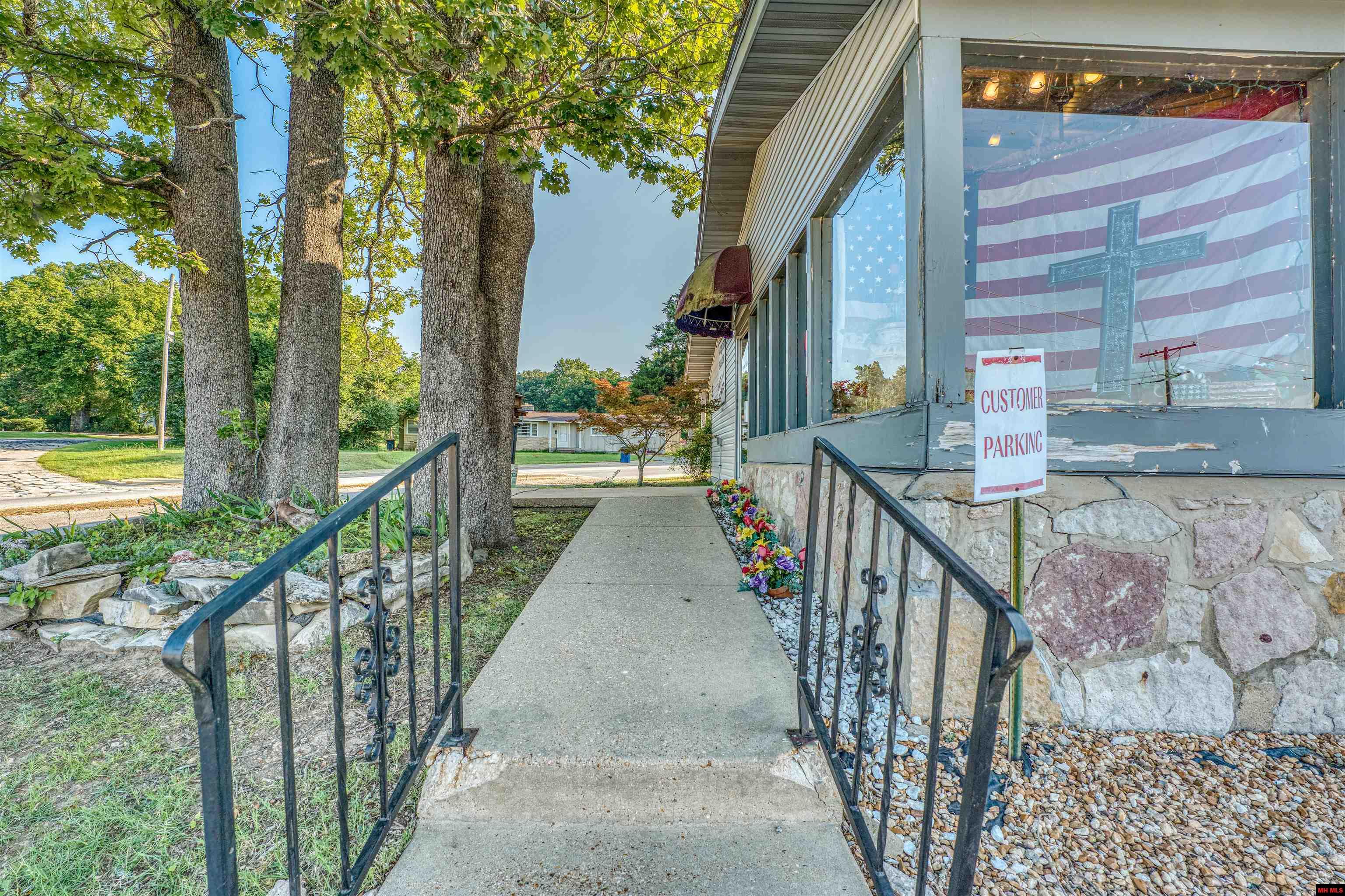 409 HWY 5 NORTH Mountain Home, AR