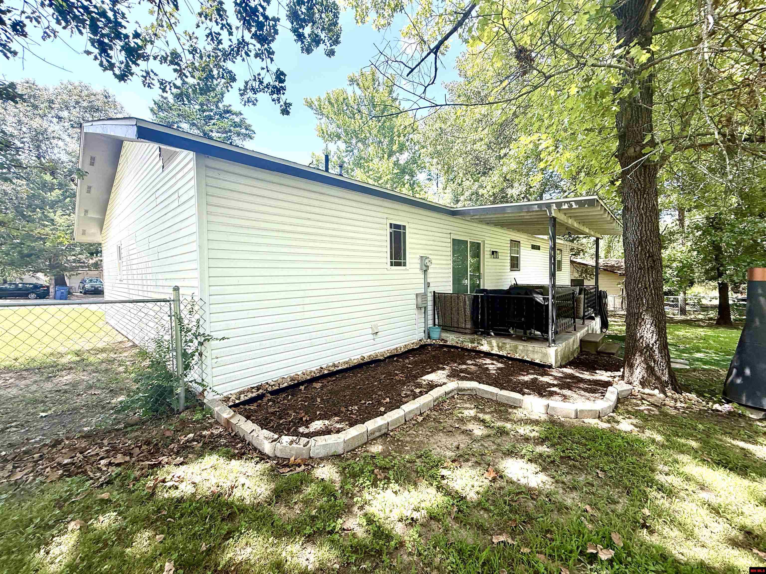 311 Cone Street