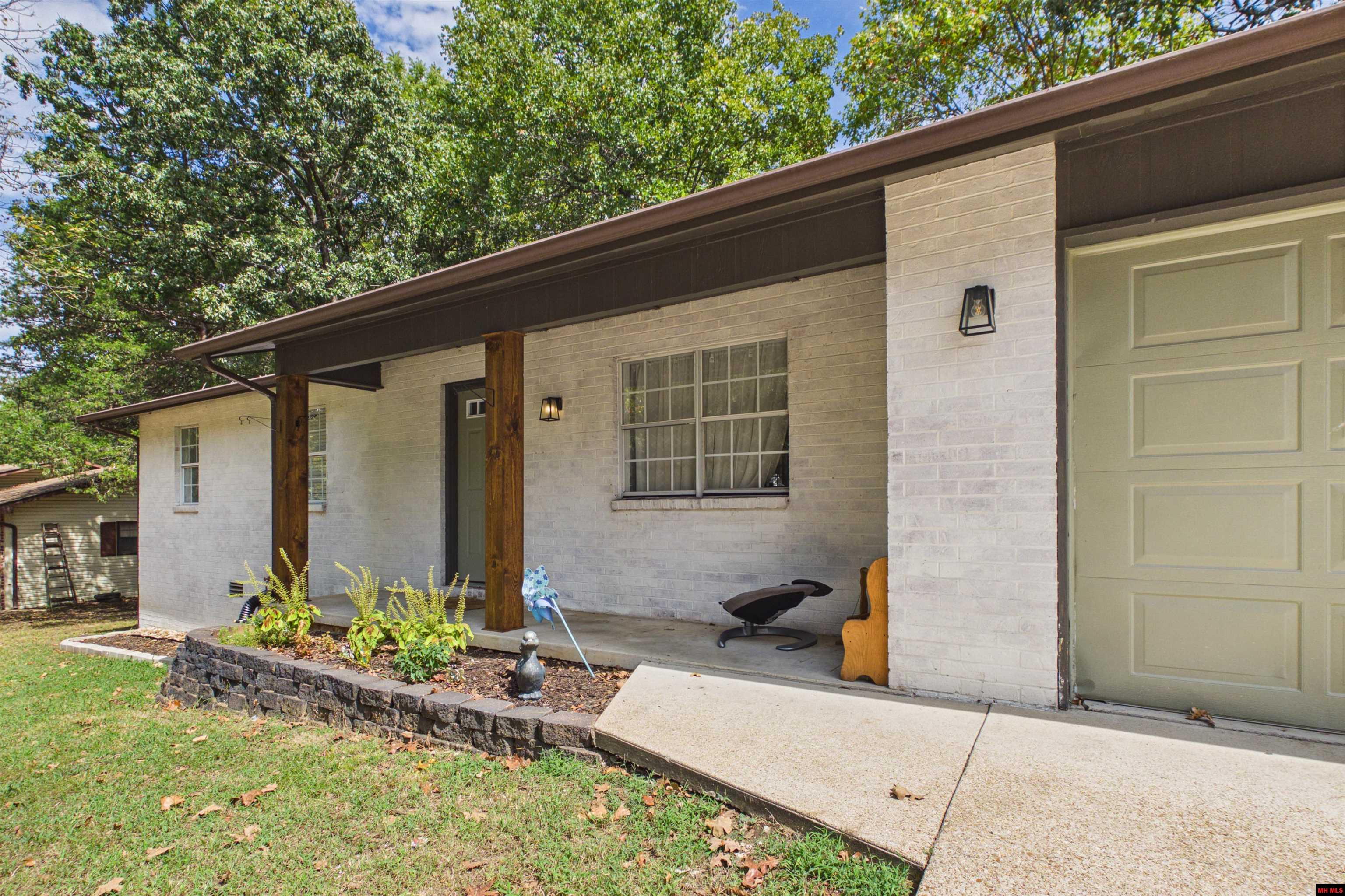 311 Cone Street