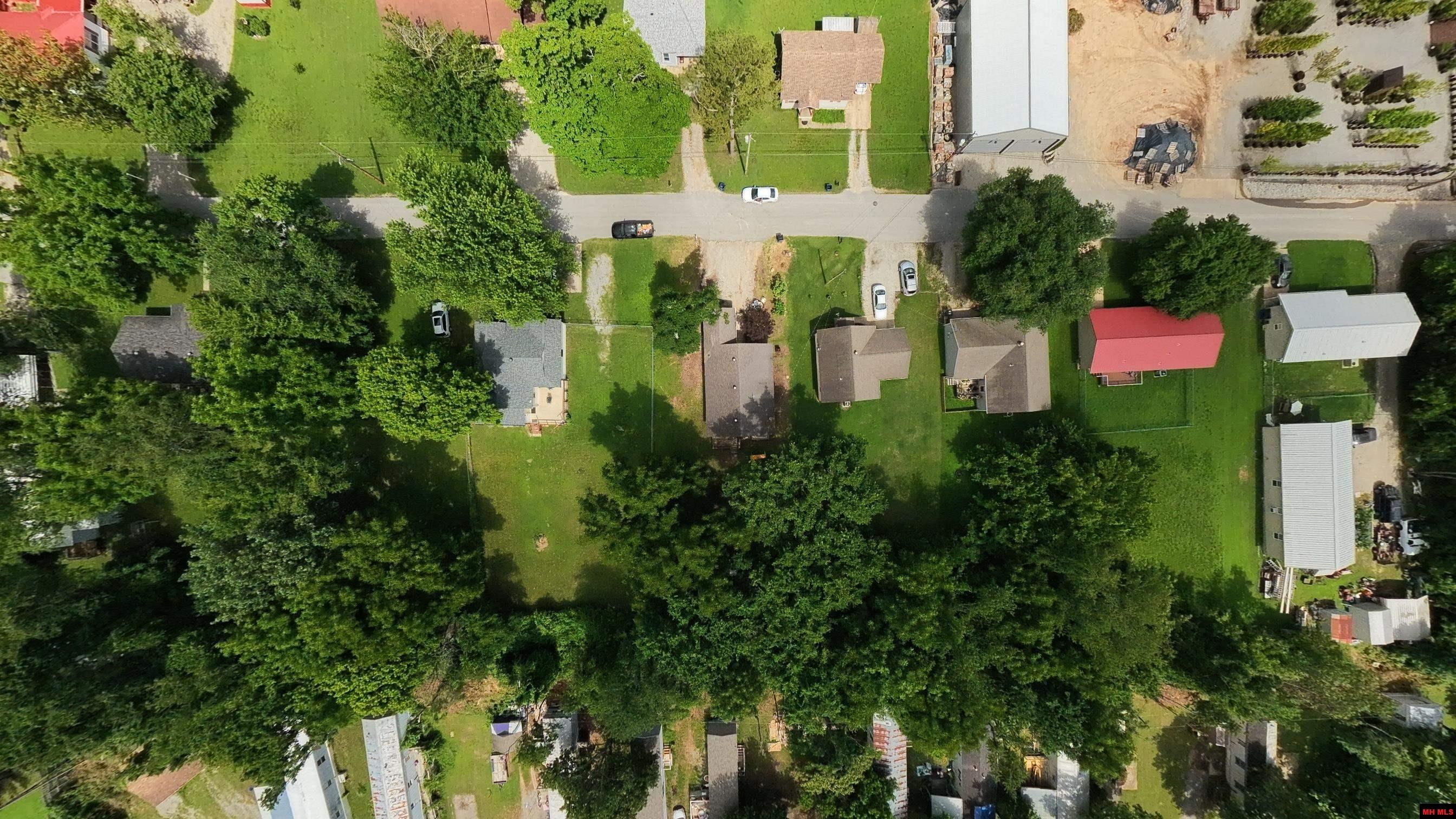 800 N WAVERLY ROAD Mountain Home, AR
