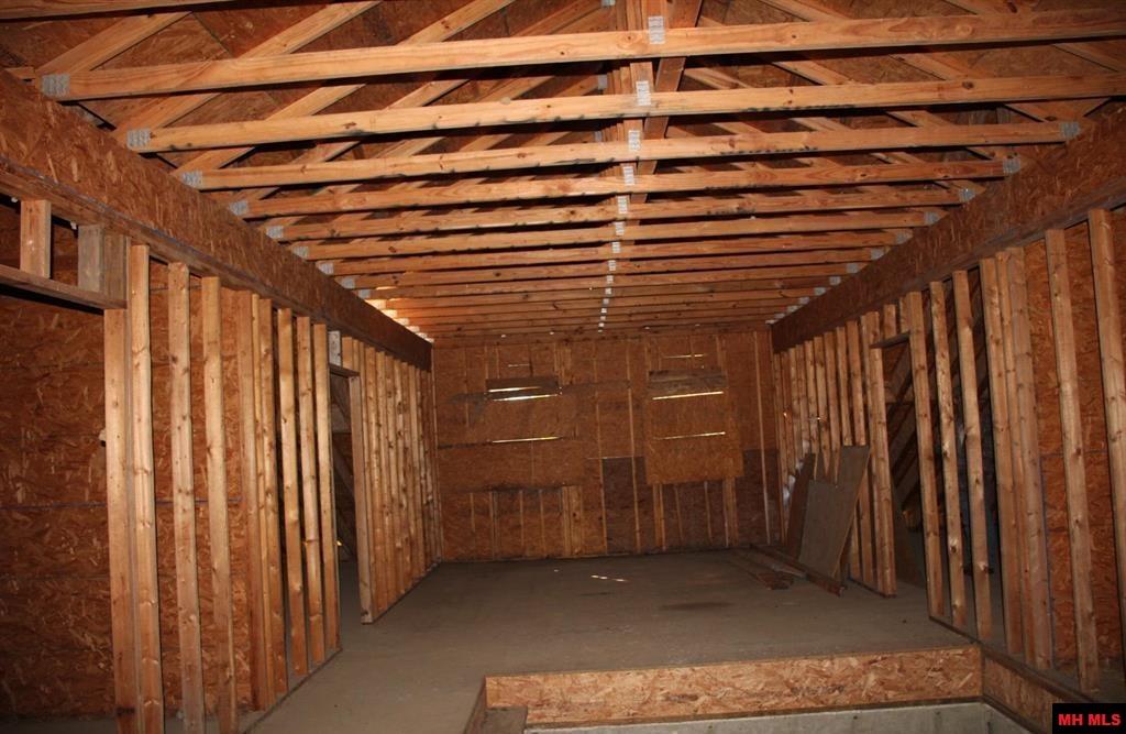 315 W 4TH STREET Yellville, AR
