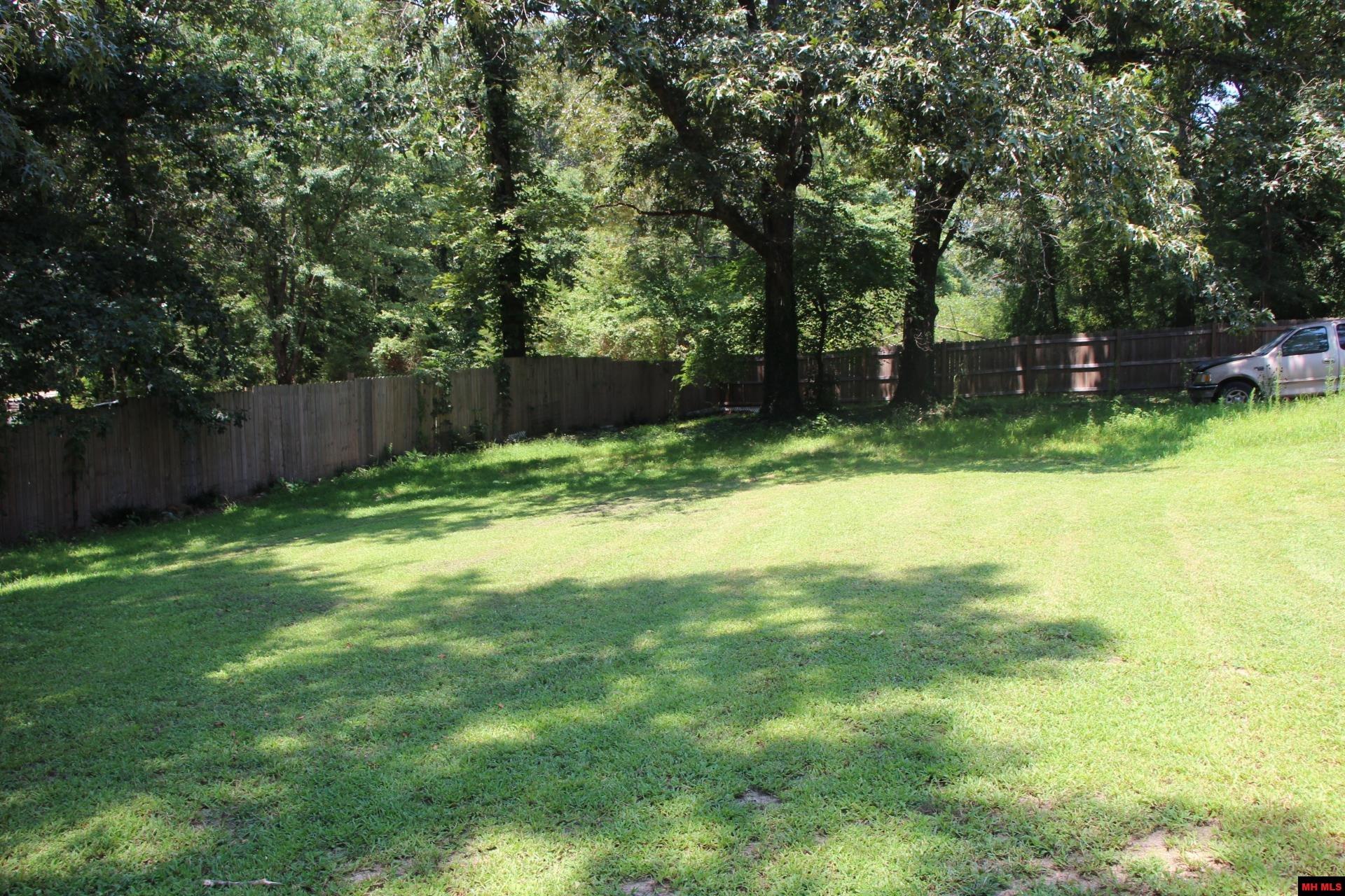 72 ASHWOOD LANE Yellville, AR