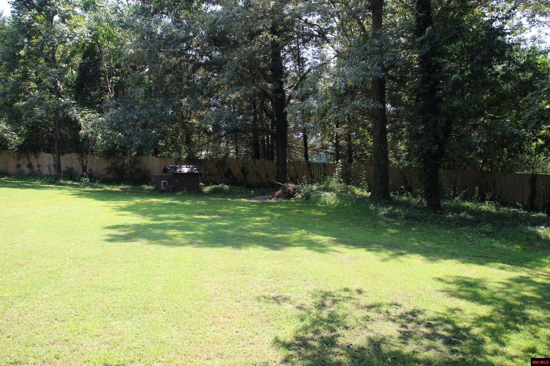72 ASHWOOD LANE Yellville, AR