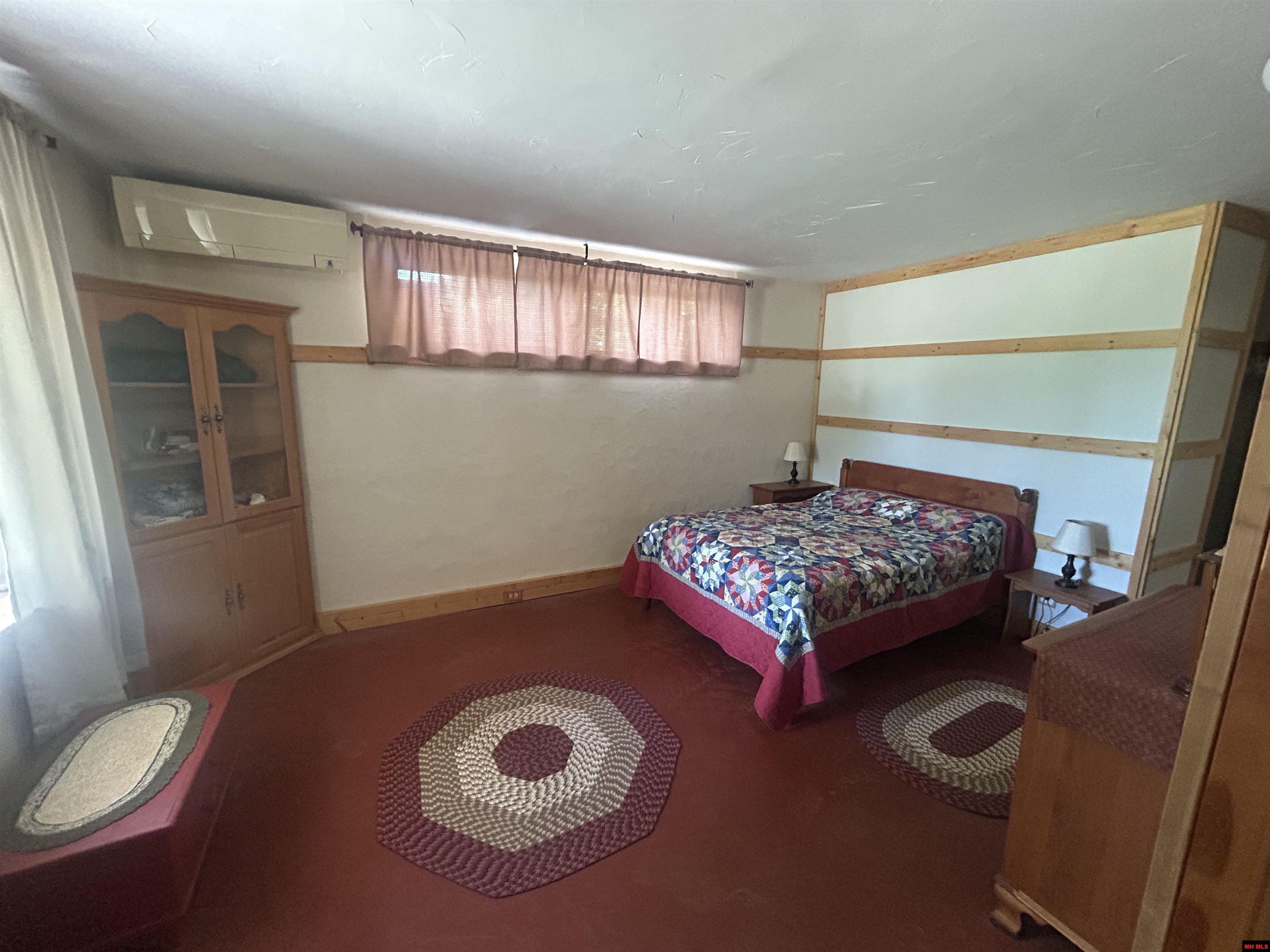 4 MC 8054 Yellville, AR 72687