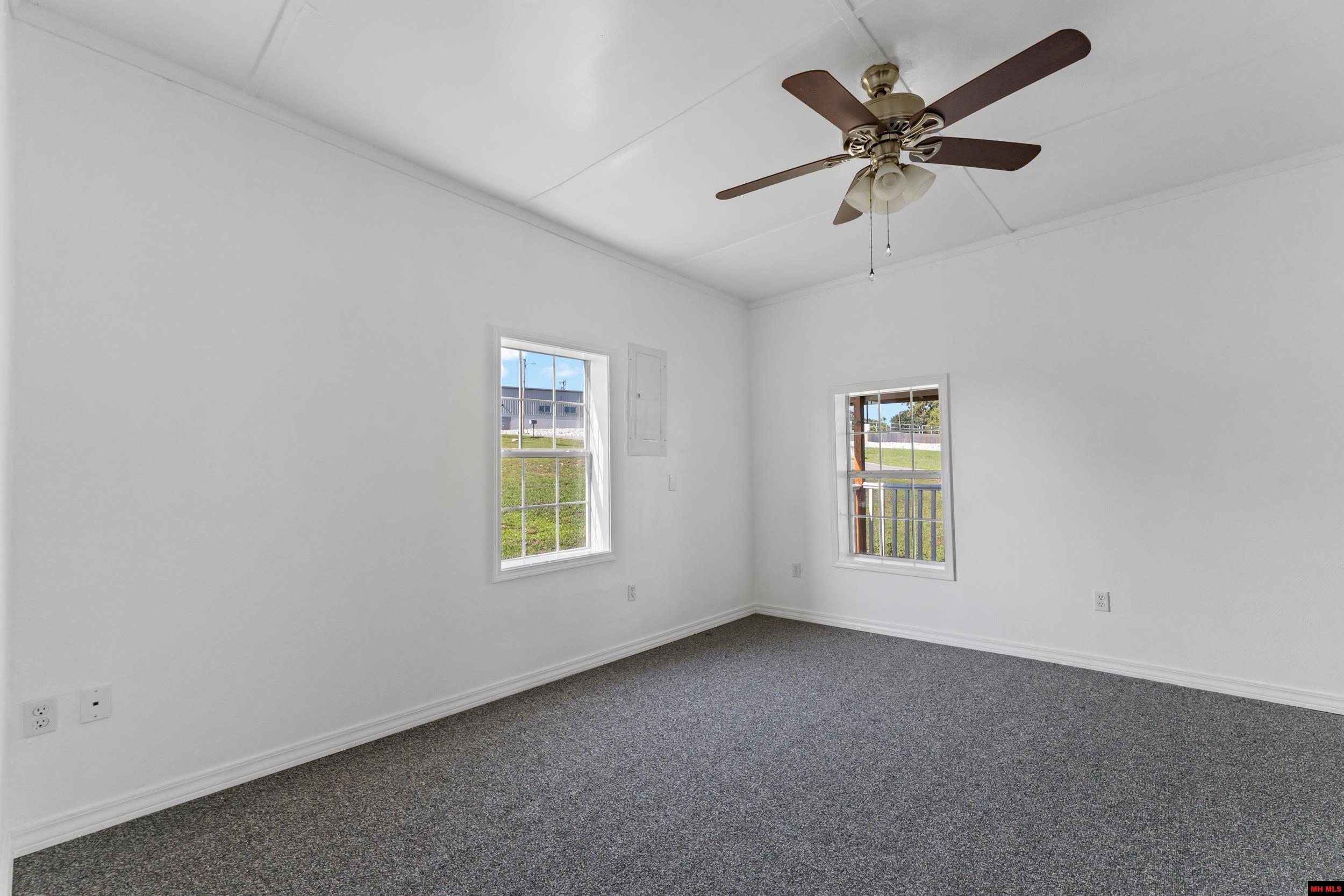19 CAMPGROUND ROAD Oxford, AR
