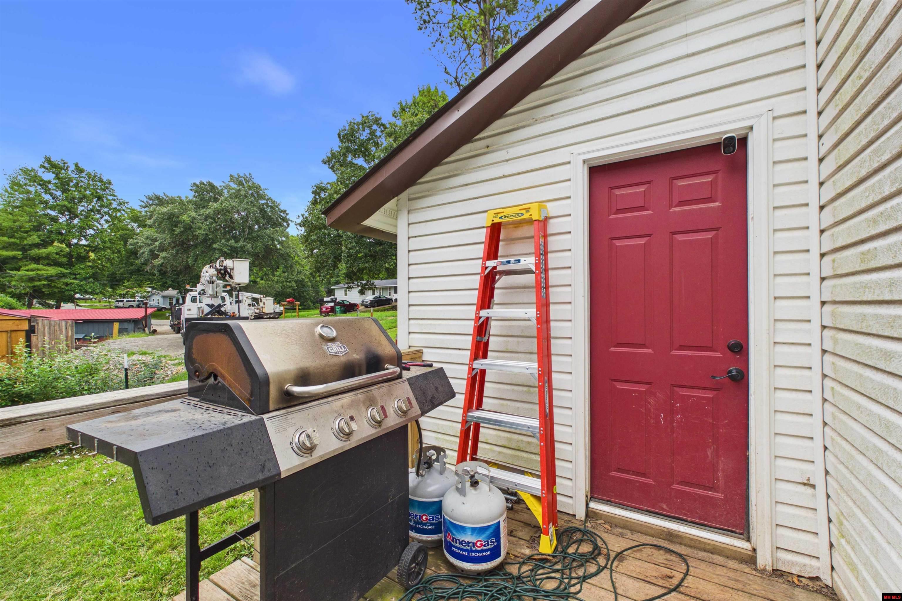 405 SOUTH STREET Flippin, AR