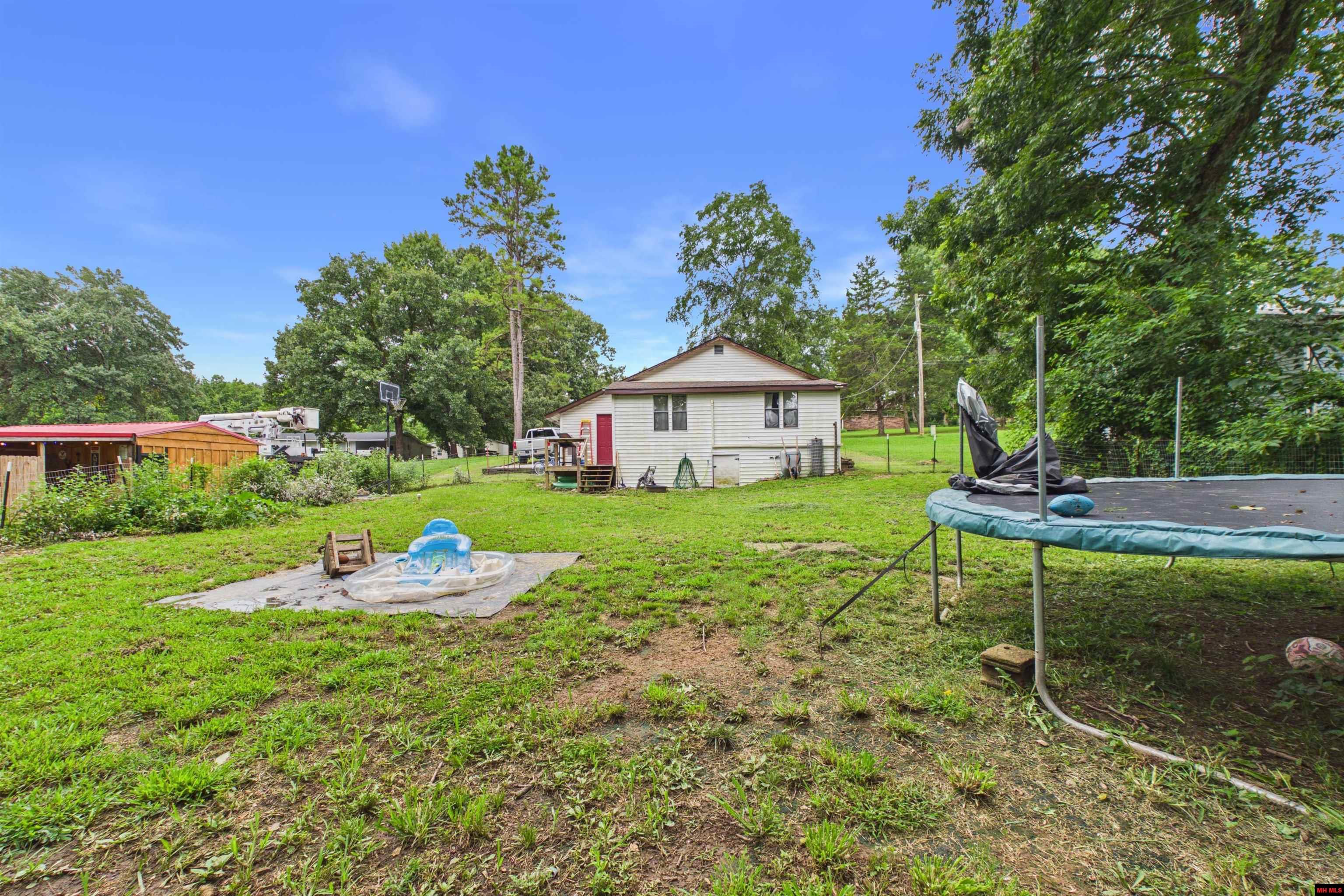 405 SOUTH STREET Flippin, AR