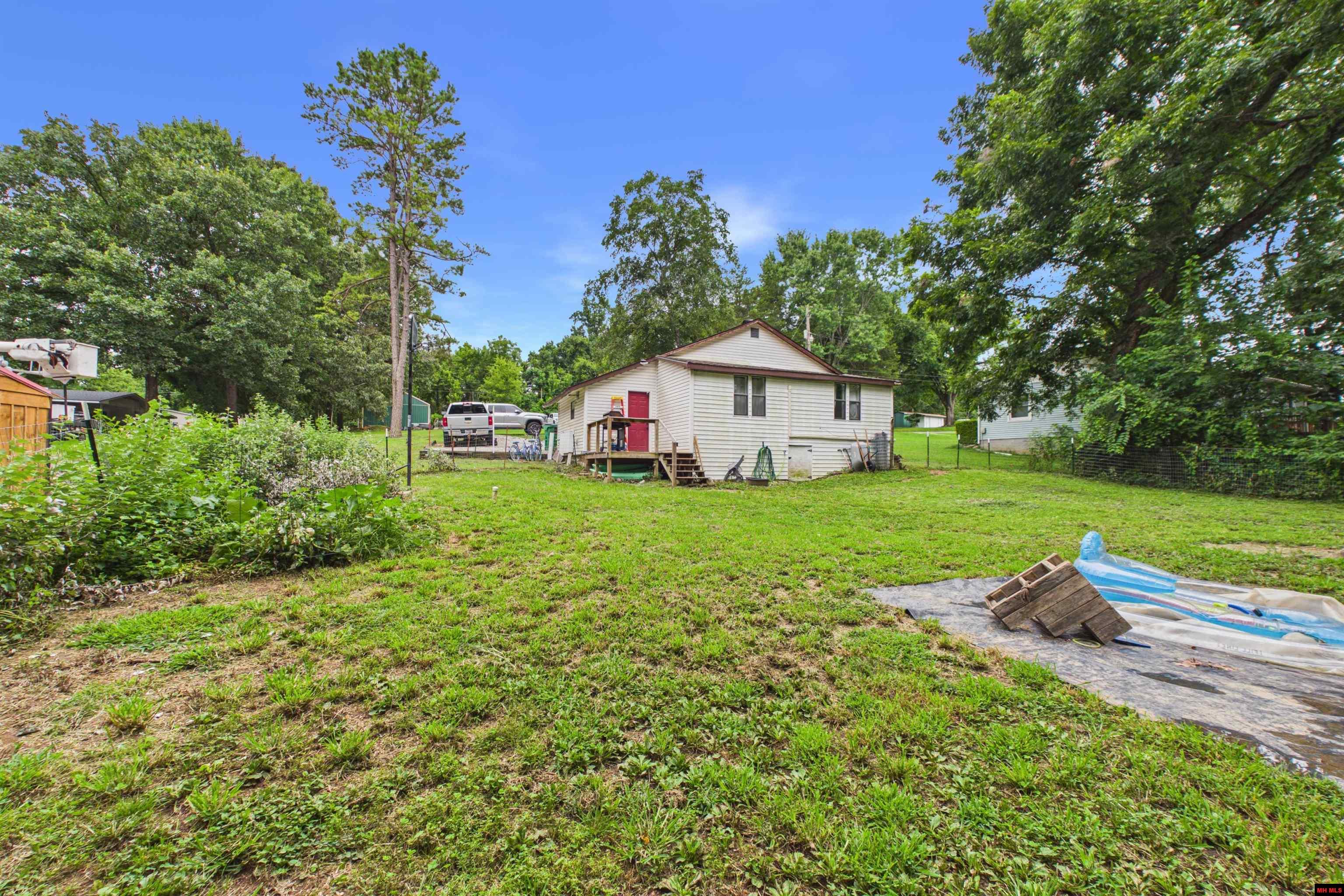 405 SOUTH STREET Flippin, AR
