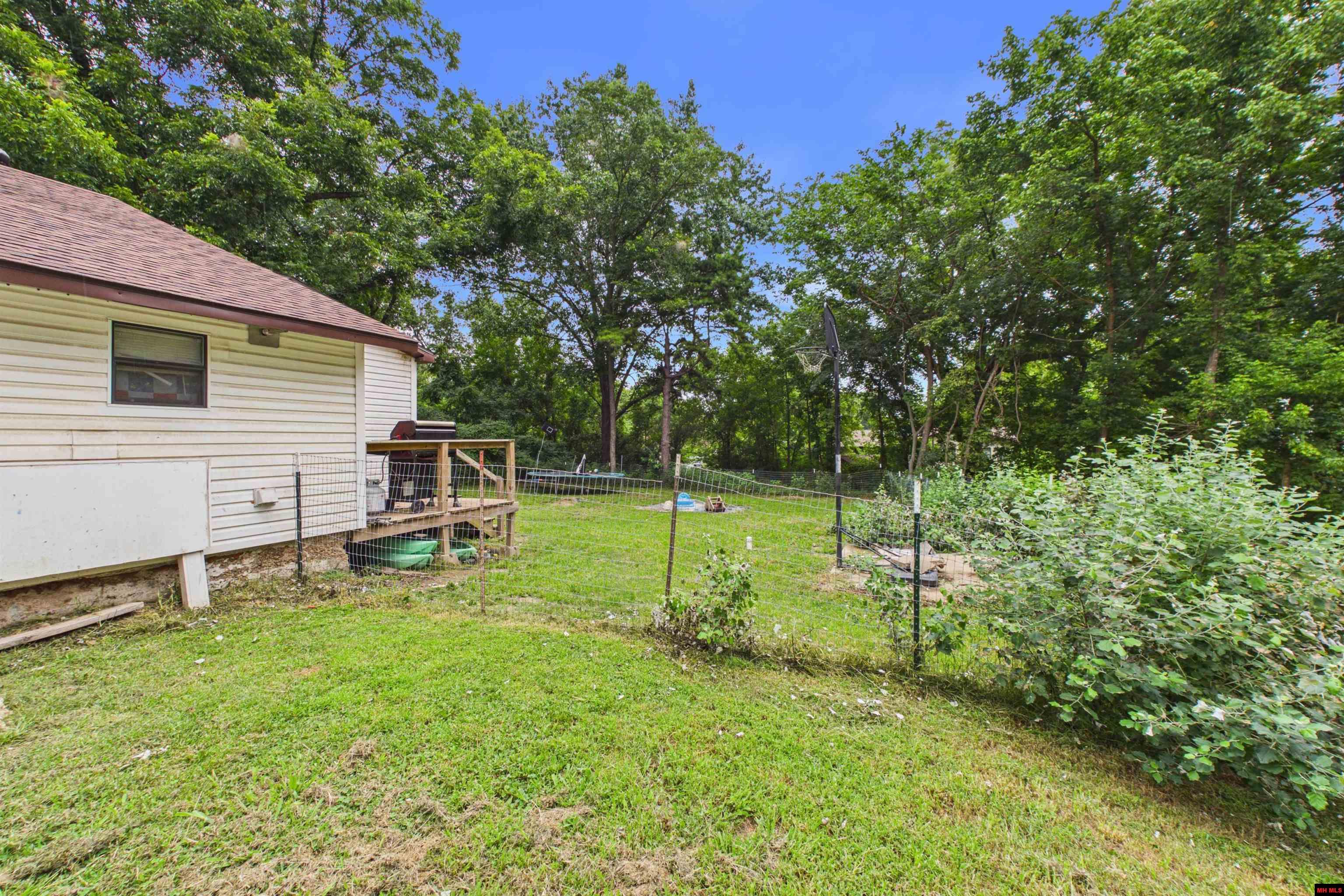 405 SOUTH STREET Flippin, AR
