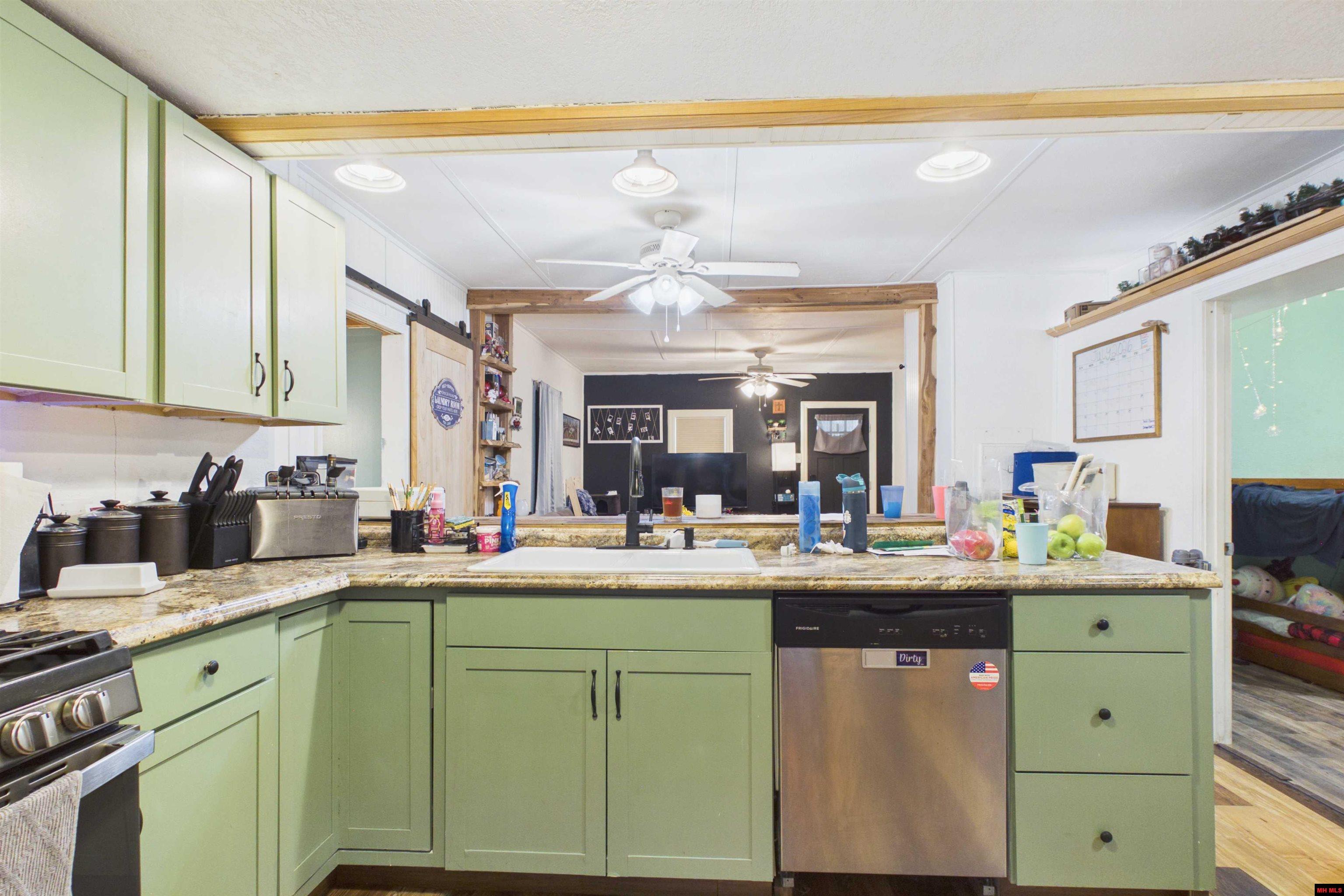 405 SOUTH STREET Flippin, AR
